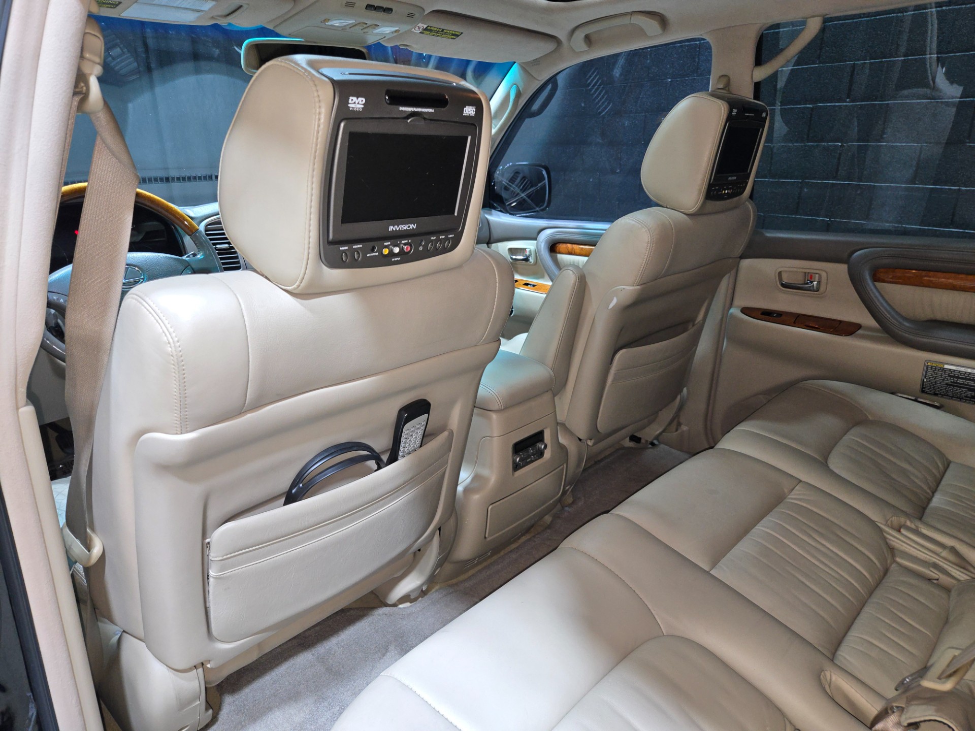 2006 Lexus LX 470 101