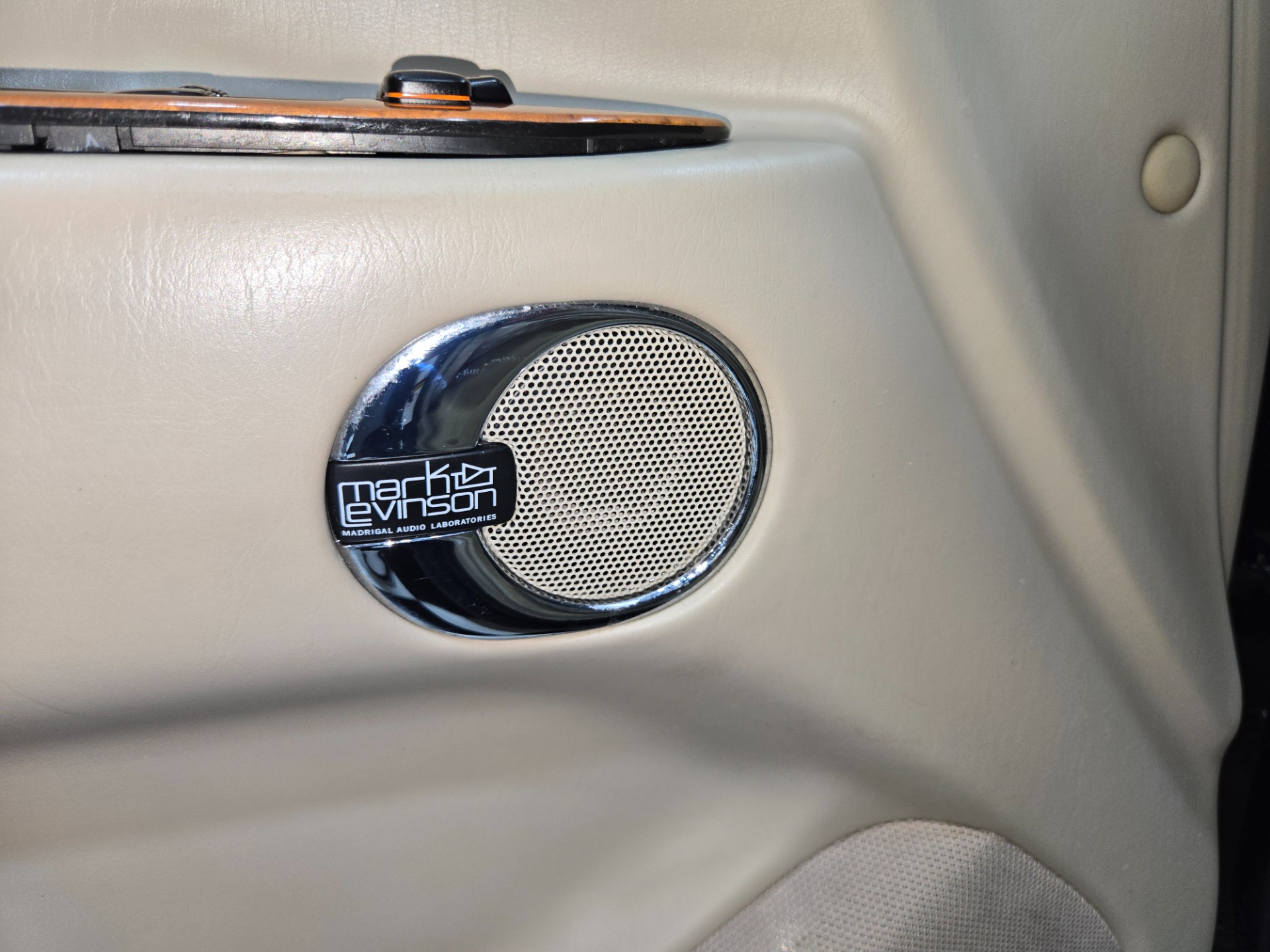 2006 Lexus LX 470 106