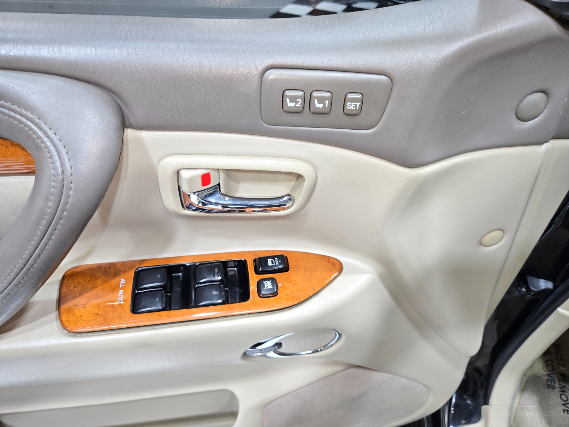 2006 Lexus LX 470 107