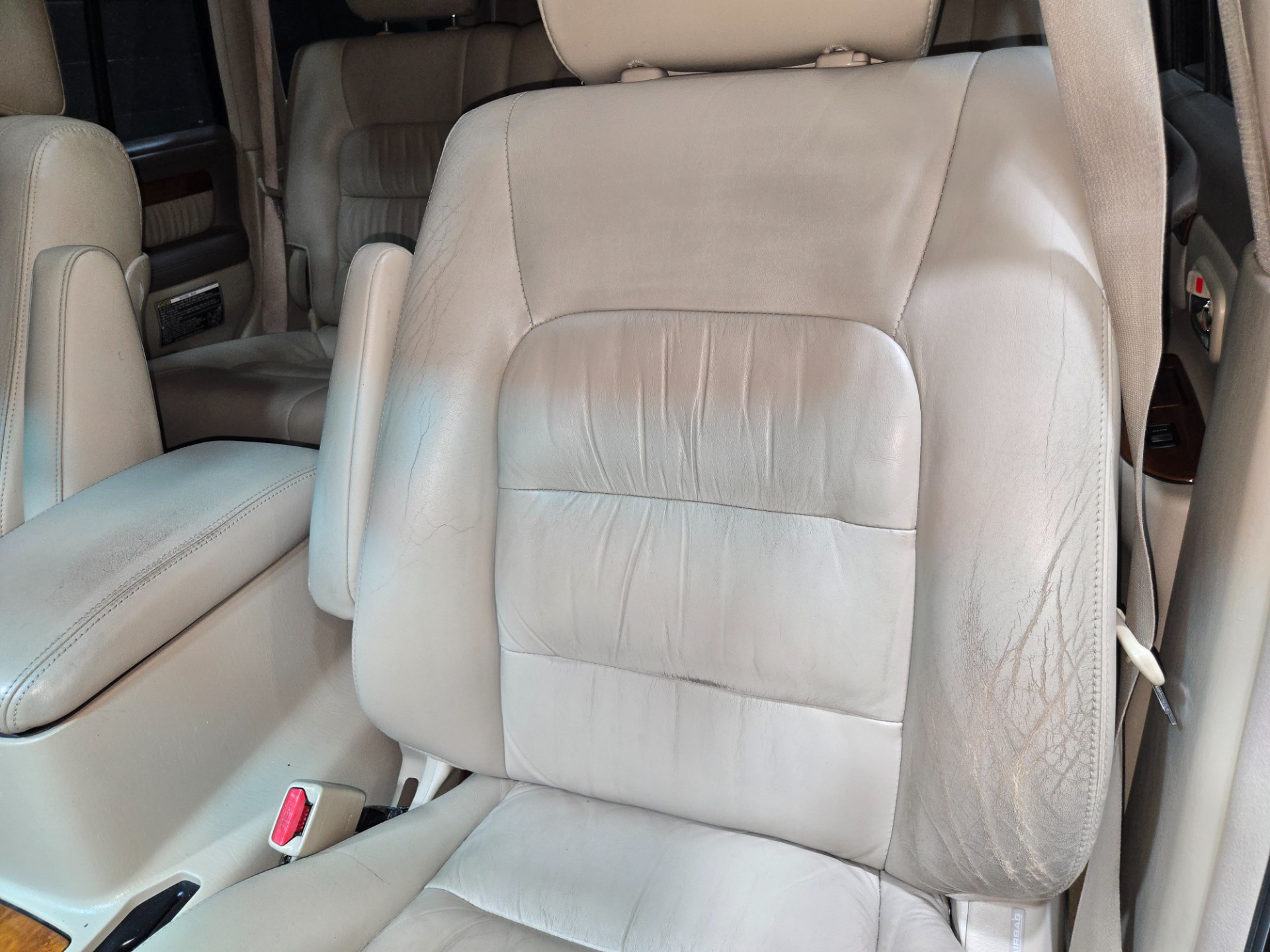 2006 Lexus LX 470 108