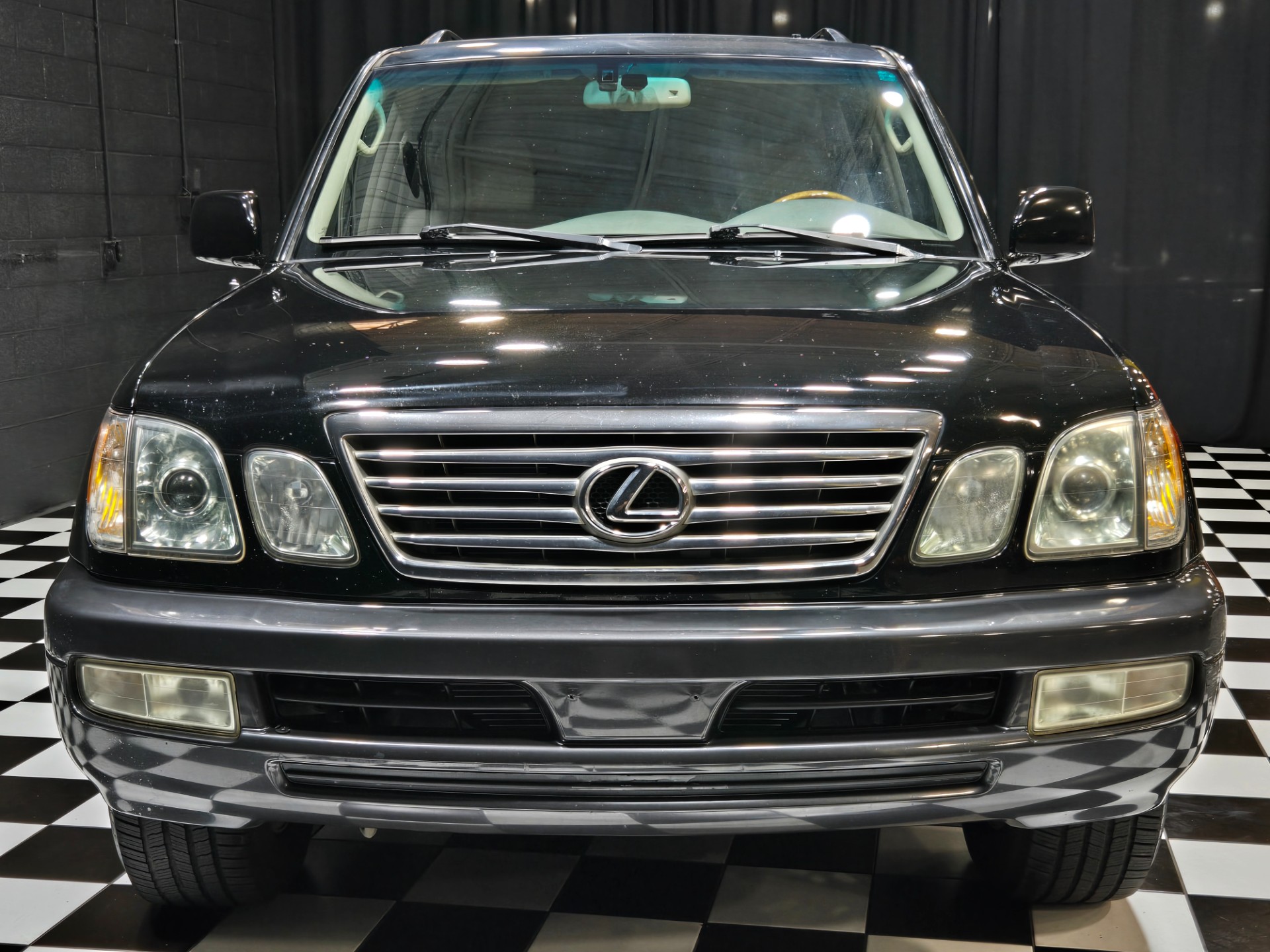 2006 Lexus LX 470 47