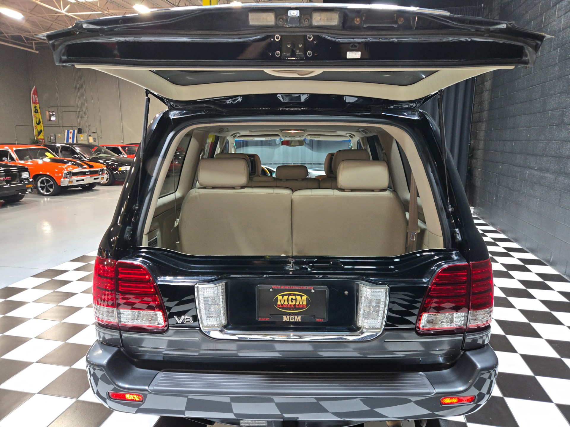 2006 Lexus LX 470 59