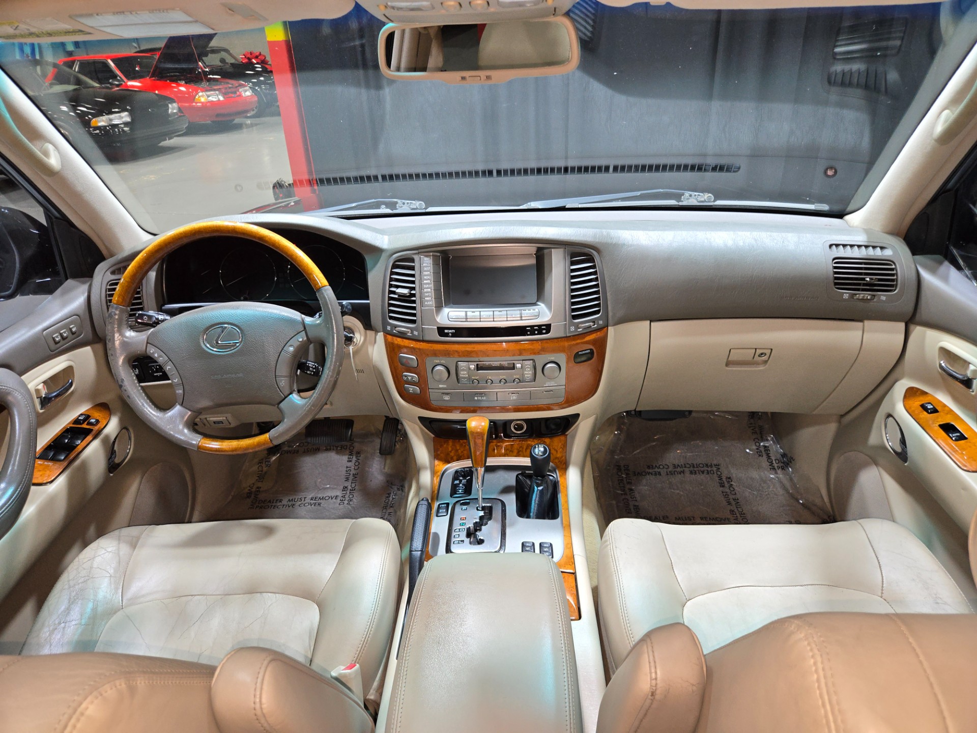 2006 Lexus LX 470 7
