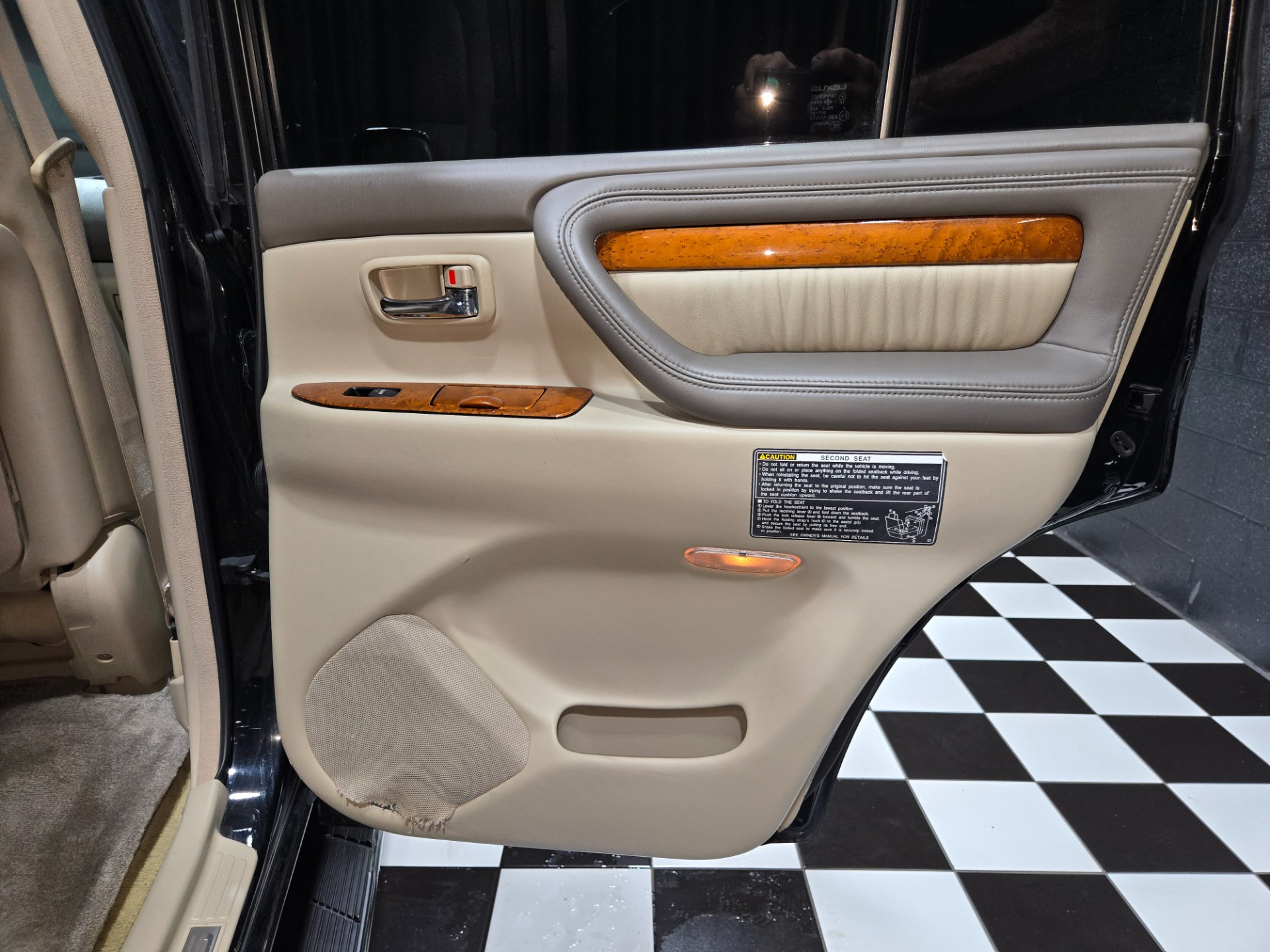 2006 Lexus LX 470 78