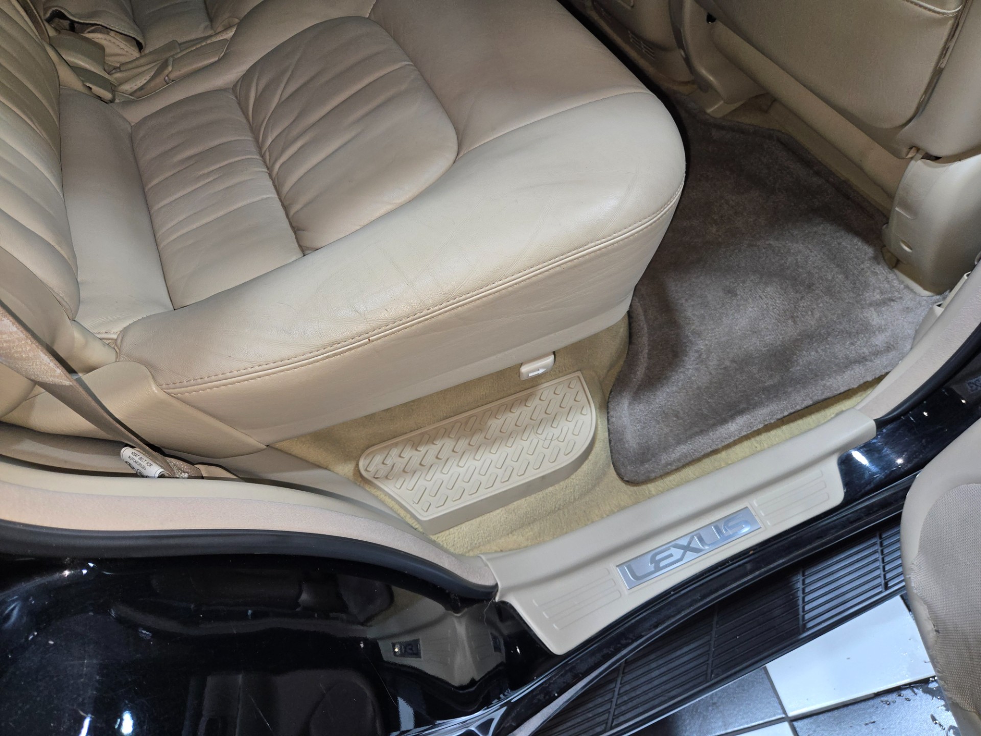 2006 Lexus LX 470 79