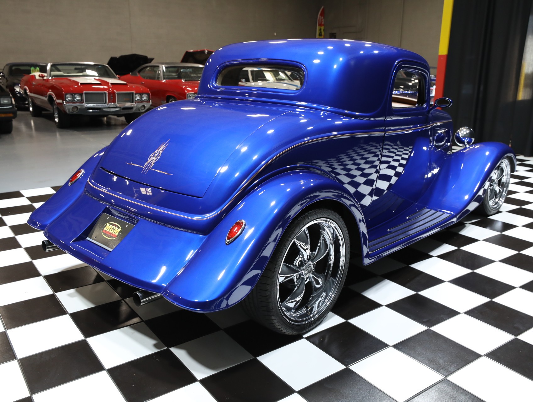 1933 Ford Coupe 23