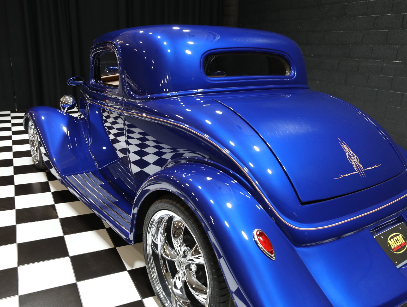 1933 Ford Coupe 32