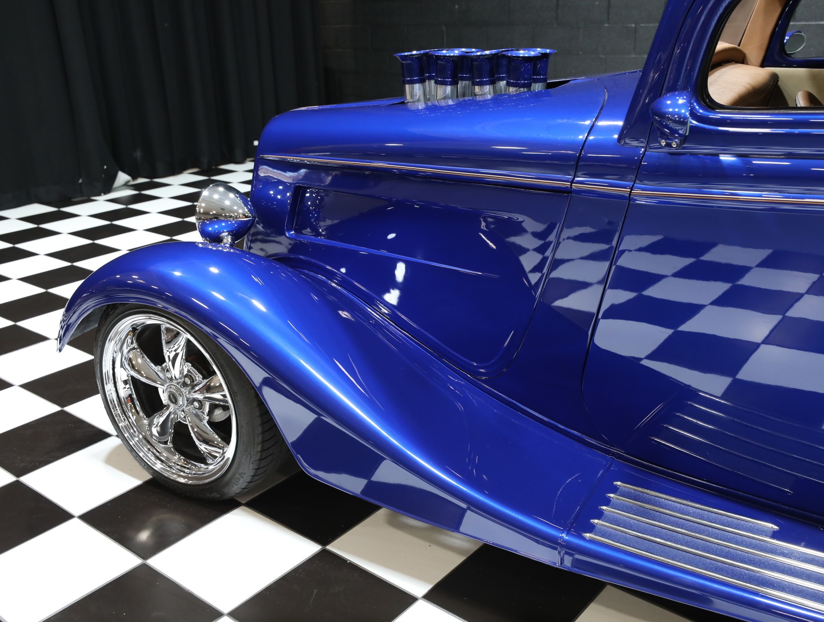 1933 Ford Coupe 36