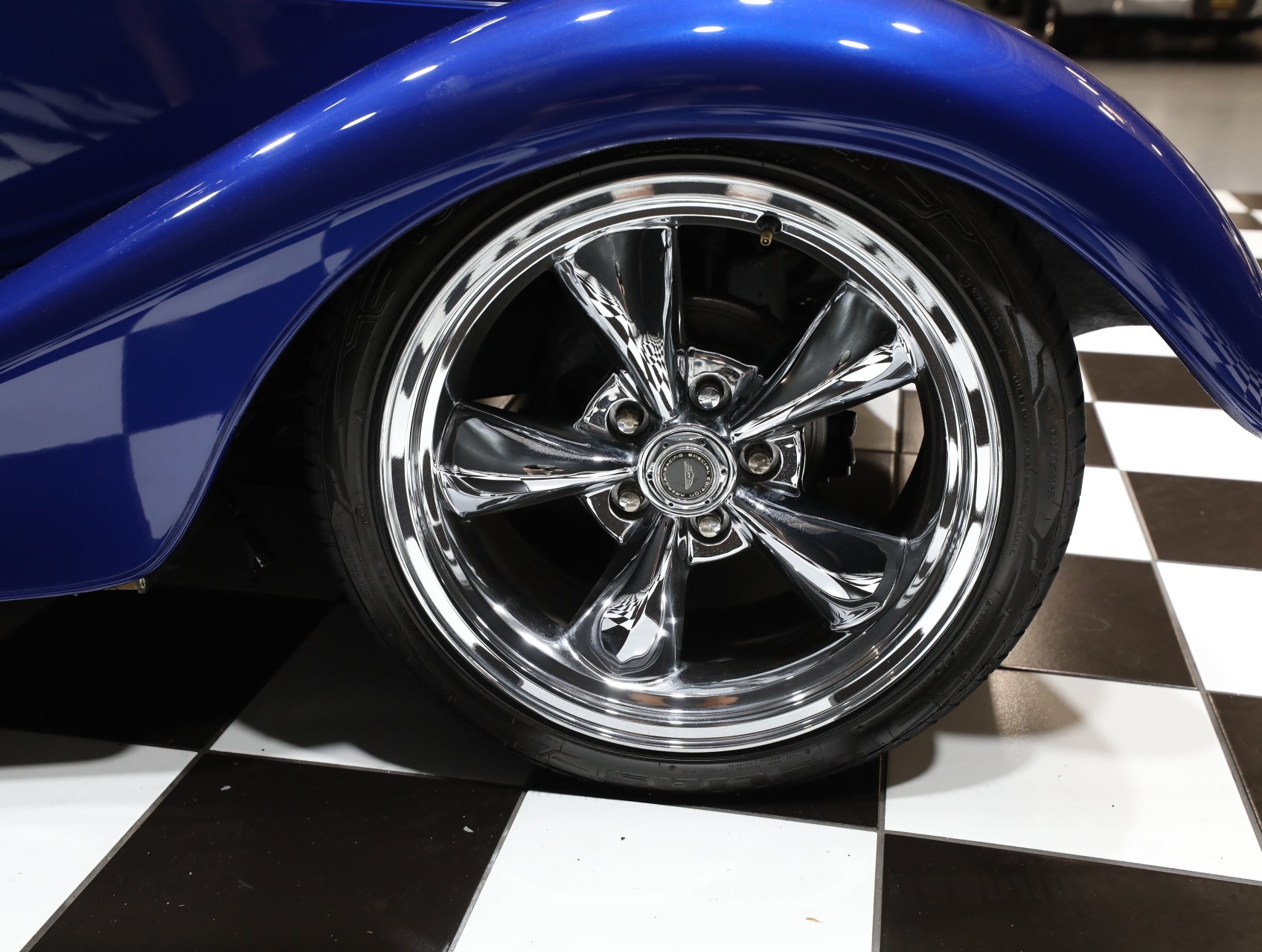 1933 Ford Coupe 39