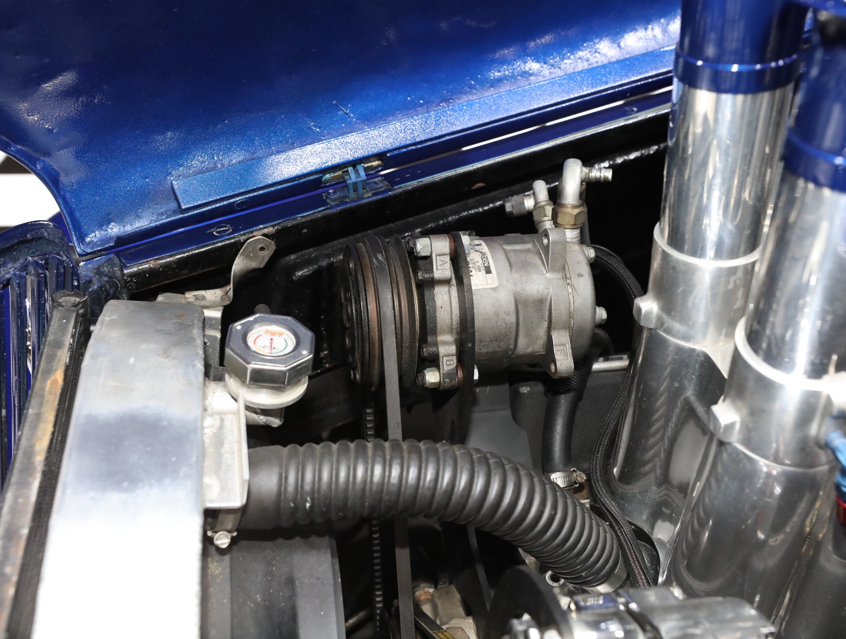 1933 Ford Coupe 65