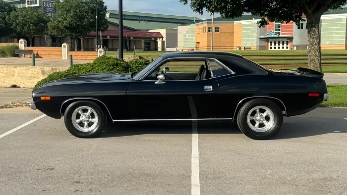 1973 Plymouth Cuda 2