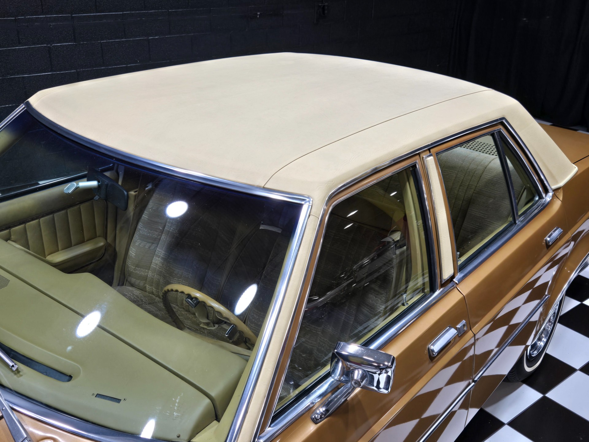 1978 Ford Granada 22