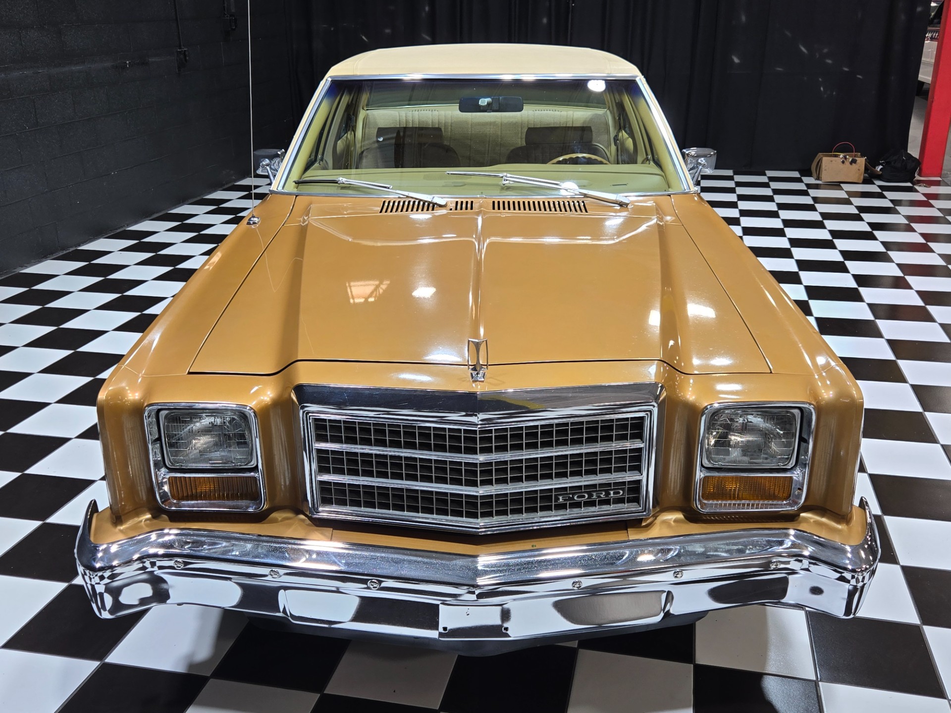 1978 Ford Granada 6