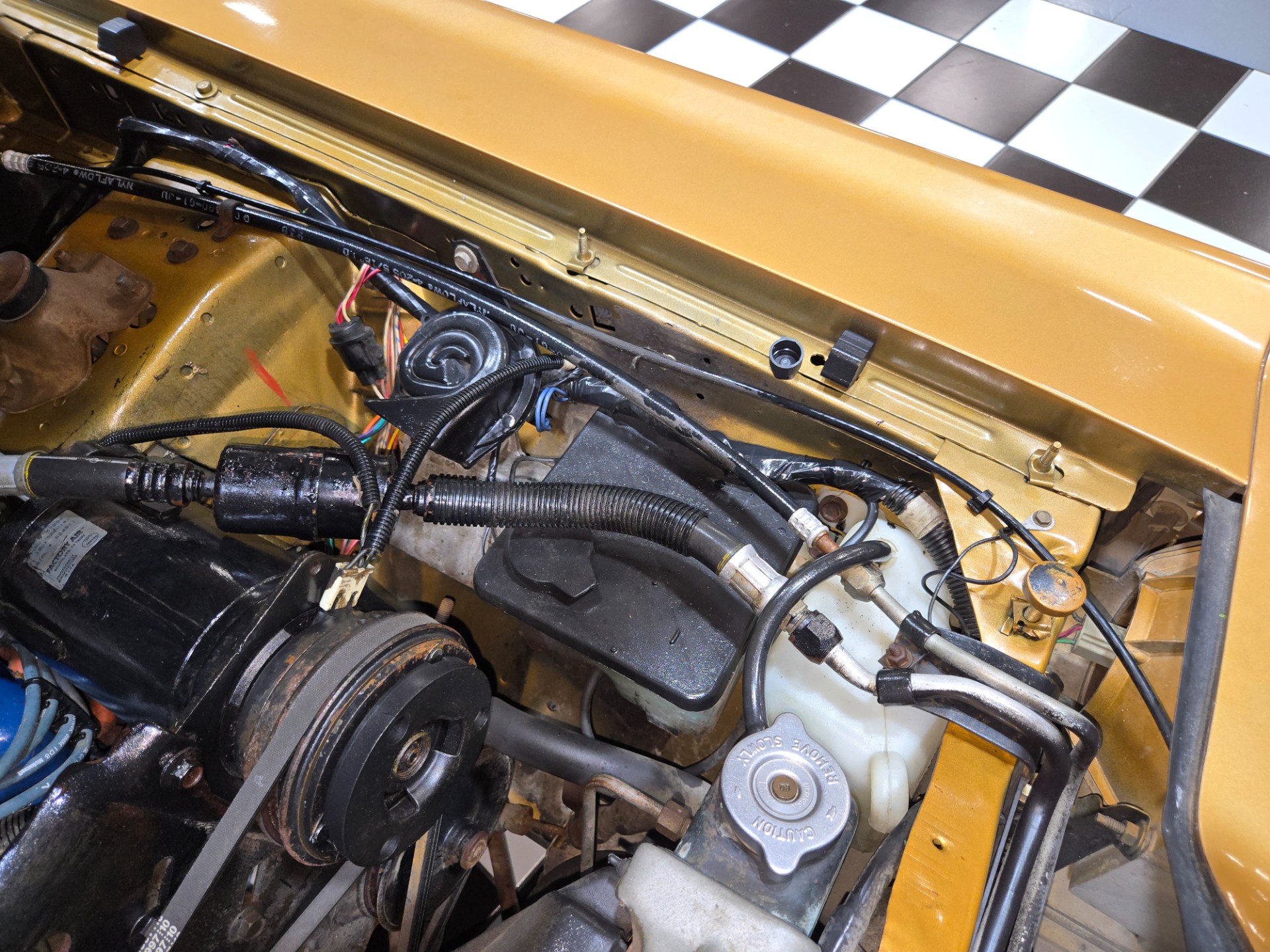 1978 Ford Granada 74