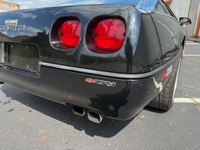 1990 Chevrolet Corvette 16