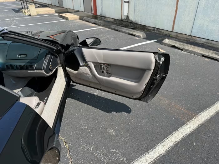 1990 Chevrolet Corvette 30