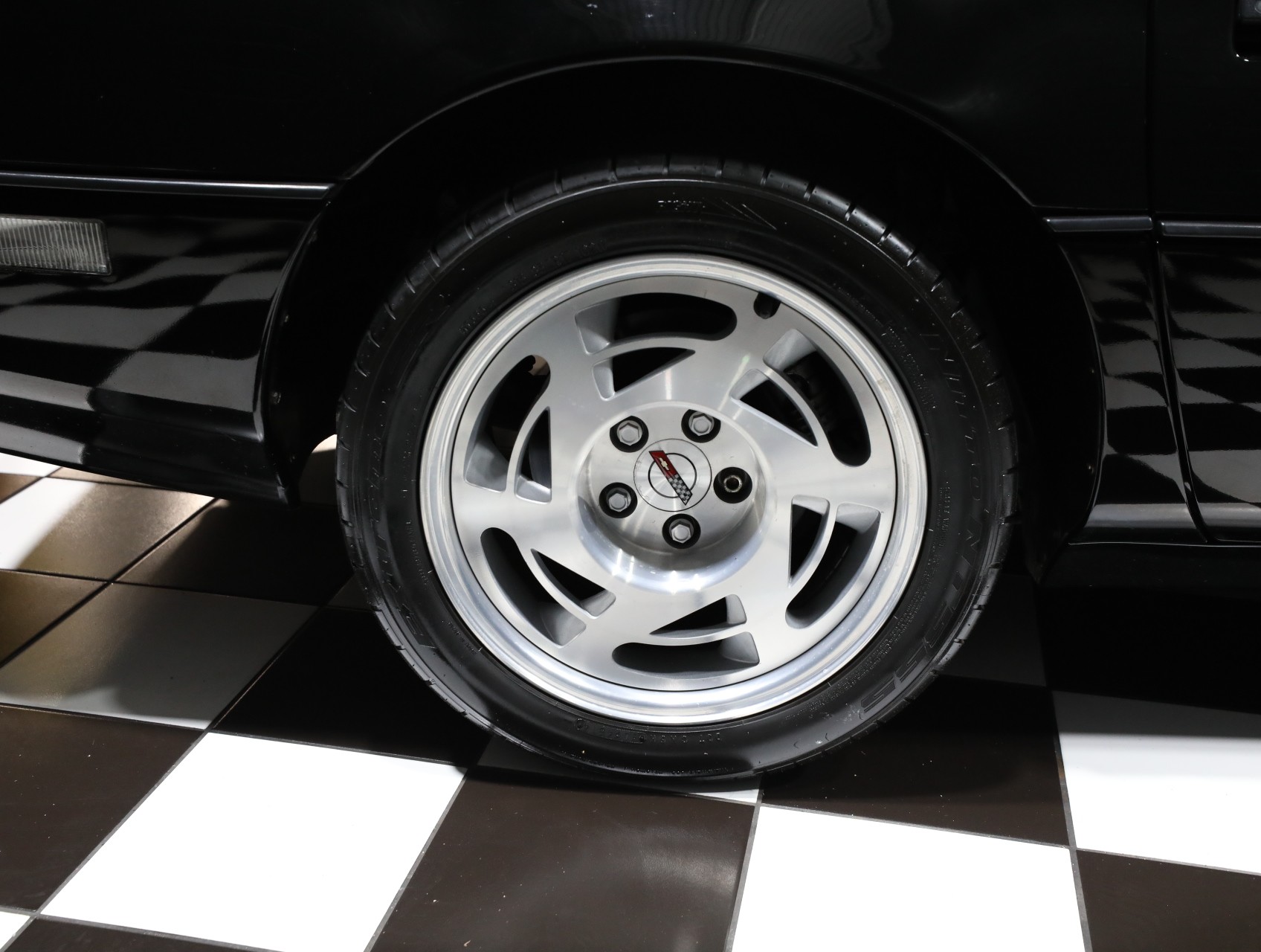 1990 Chevrolet Corvette 36