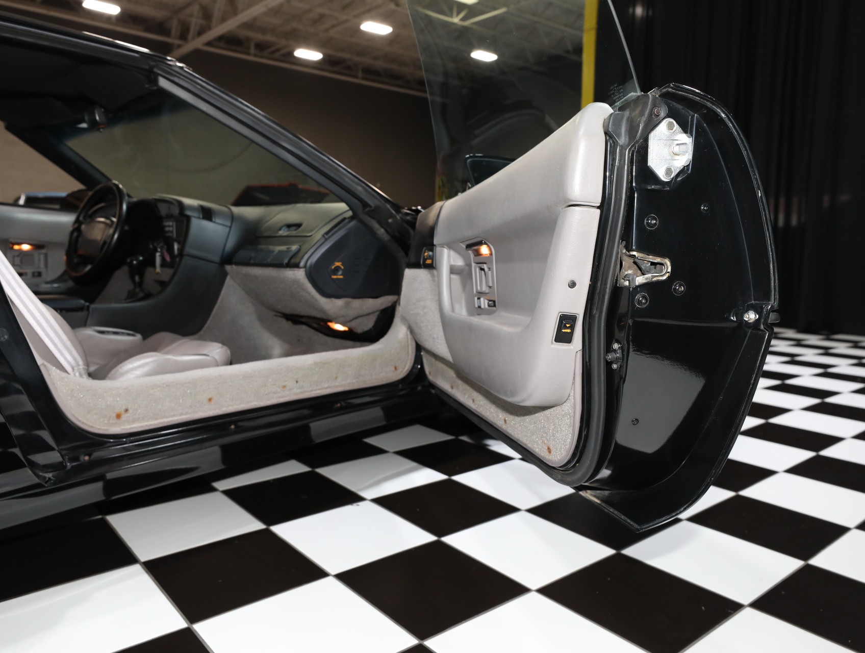 1990 Chevrolet Corvette 38