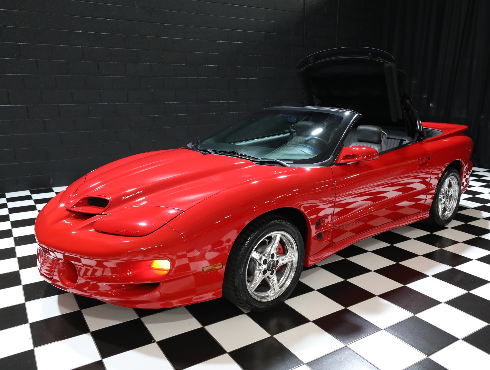1999 Pontiac Firebird 12