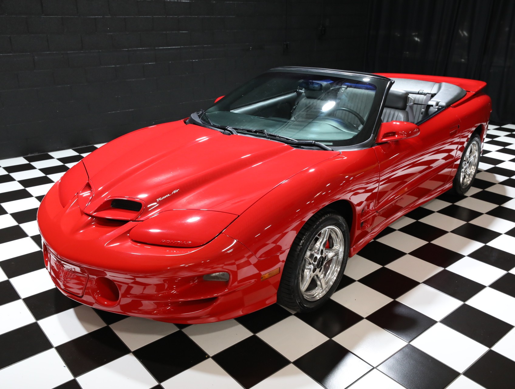 1999 Pontiac Firebird 14