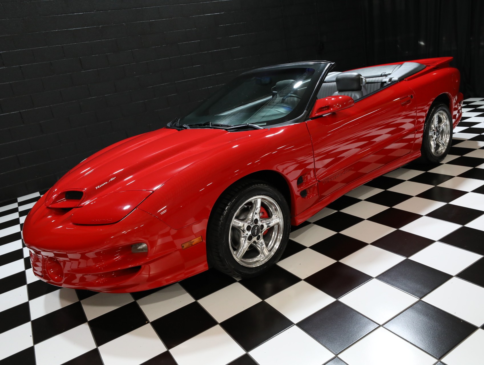 1999 Pontiac Firebird 16
