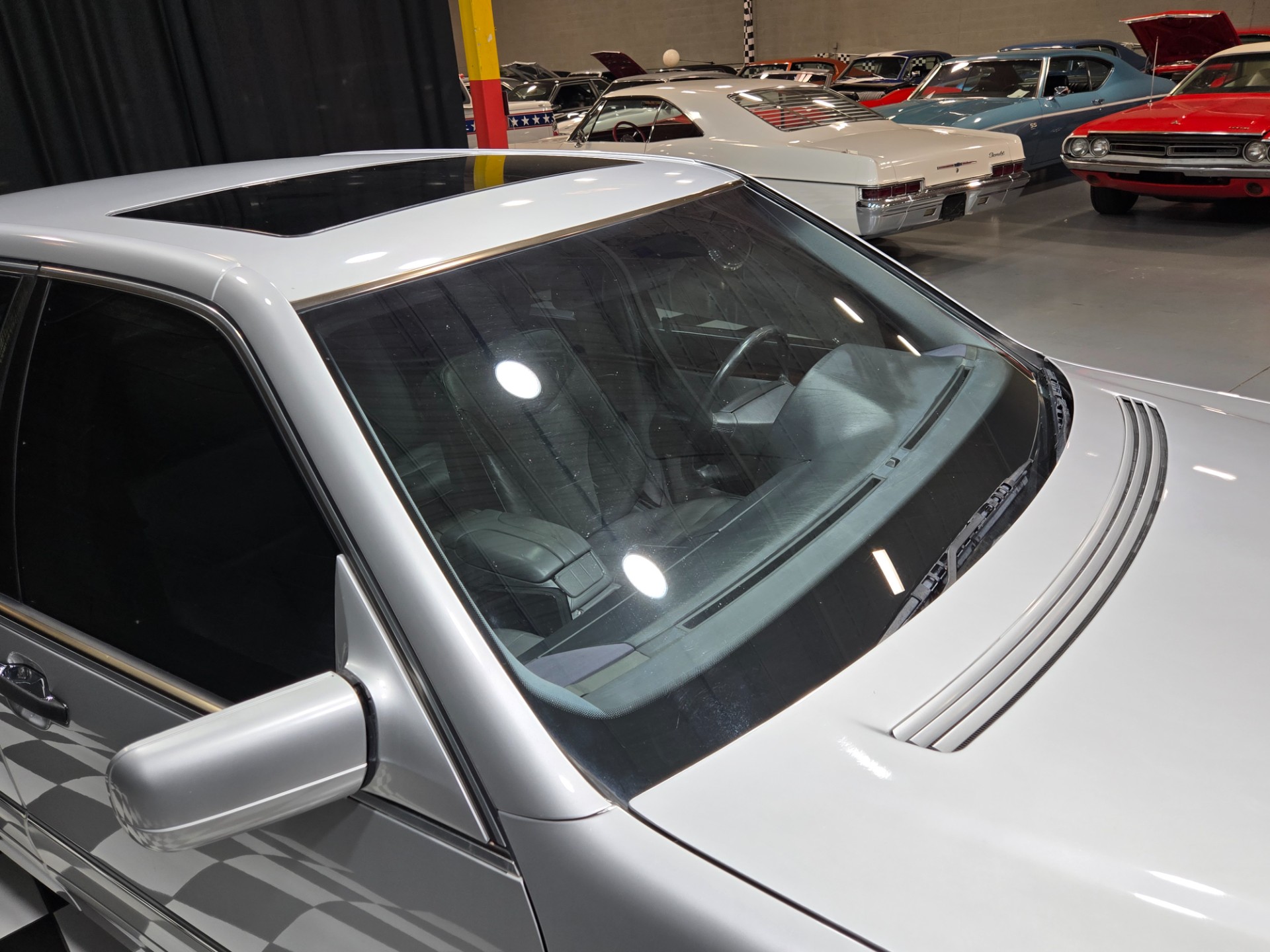 1999 Mercedes-Benz S-Class 52