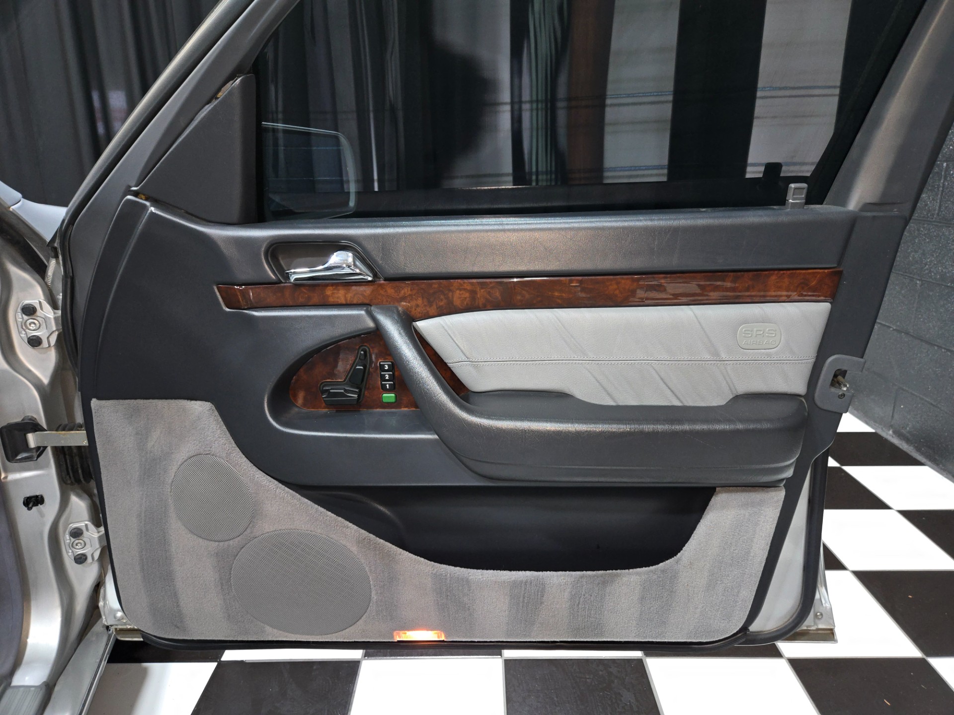 1999 Mercedes-Benz S-Class 75