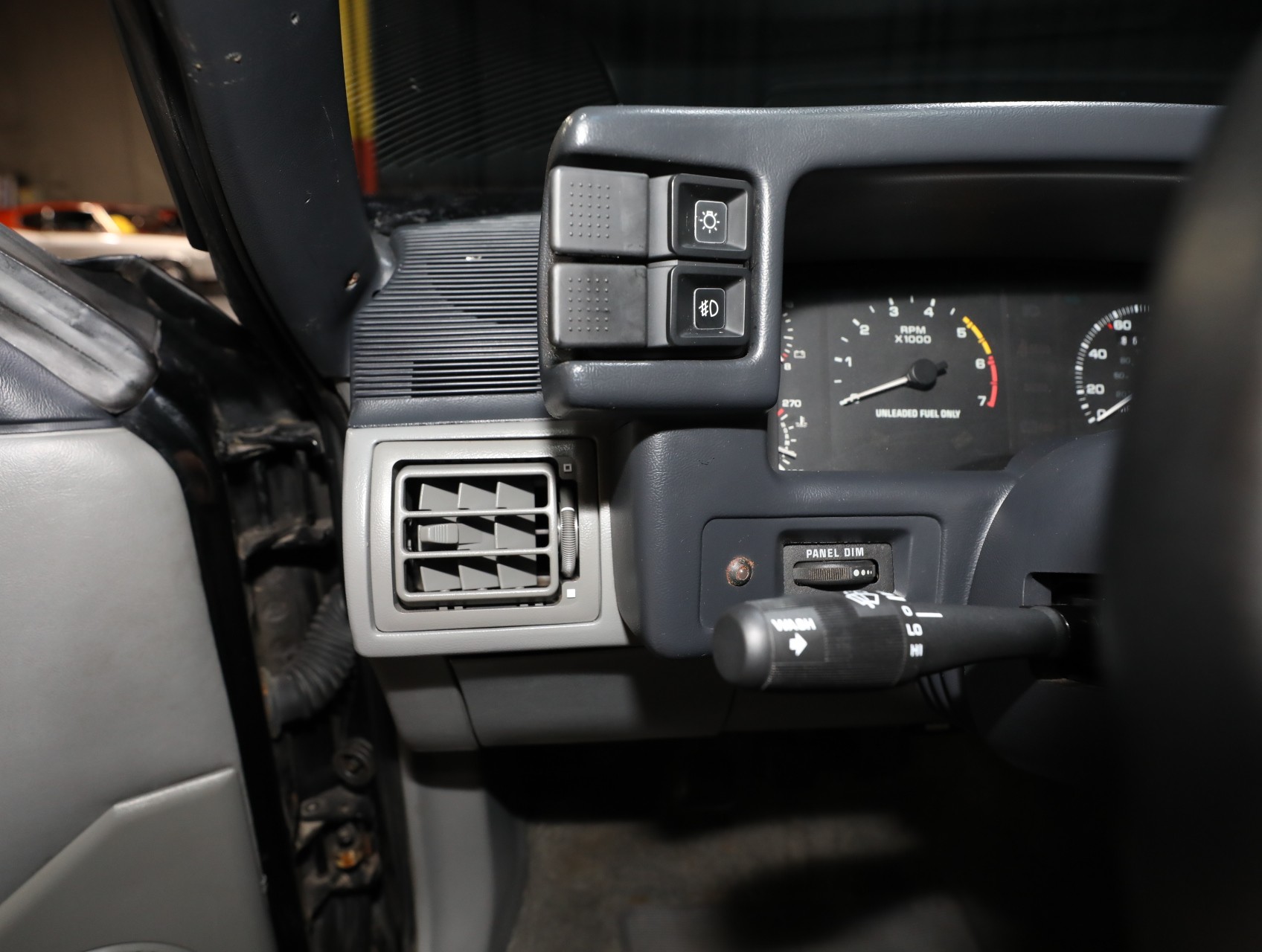 1987 Ford Mustang 53