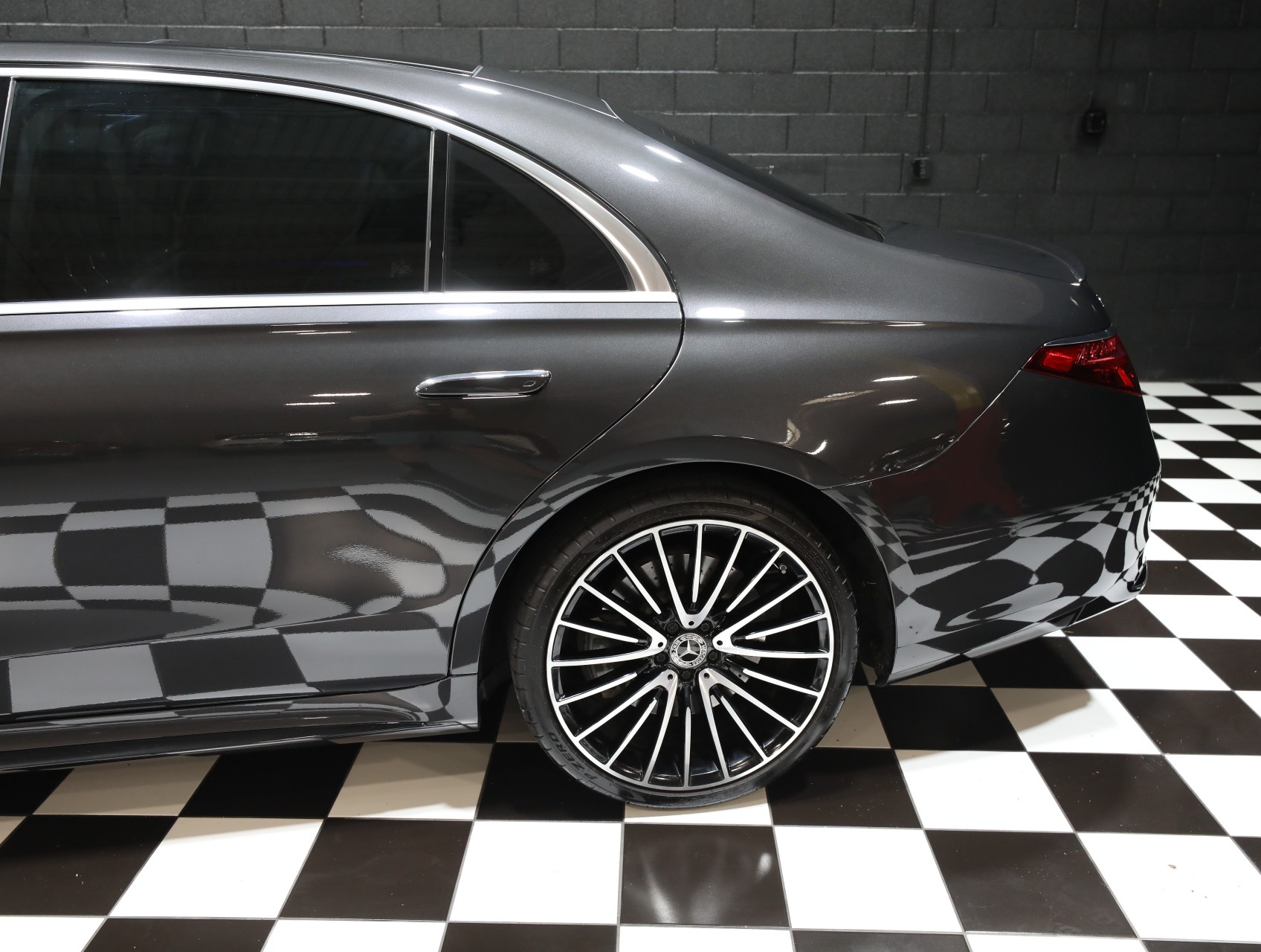 2022 Mercedes-Benz S-Class 26