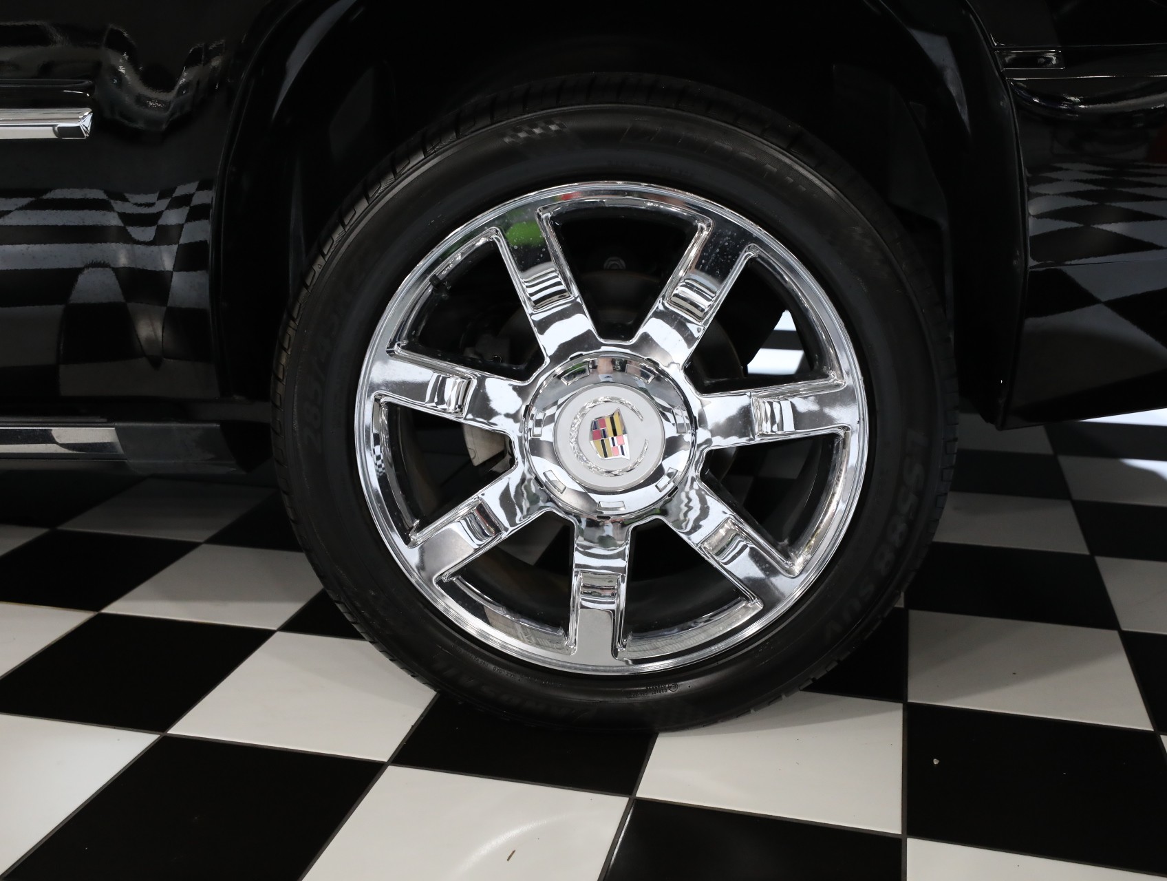 2009 Cadillac Escalade Hybrid 28