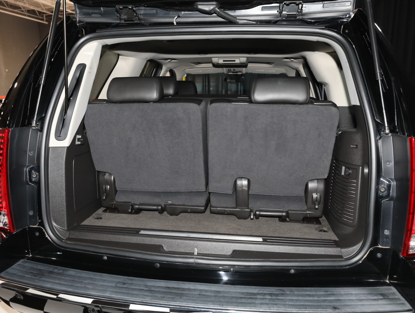 2009 Cadillac Escalade Hybrid 5