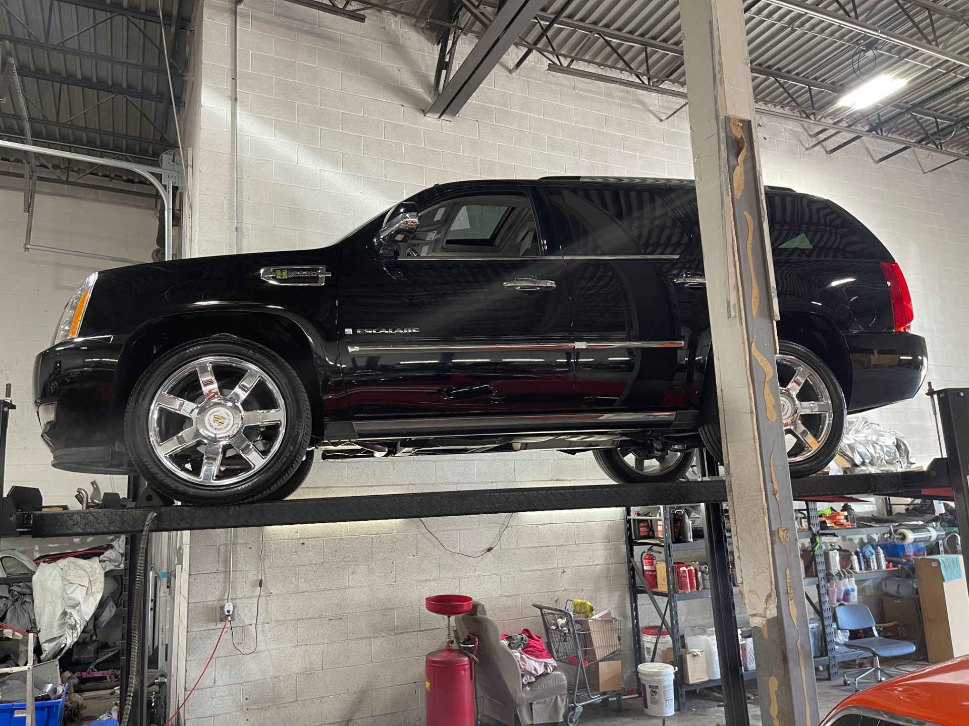 2009 Cadillac Escalade Hybrid 75