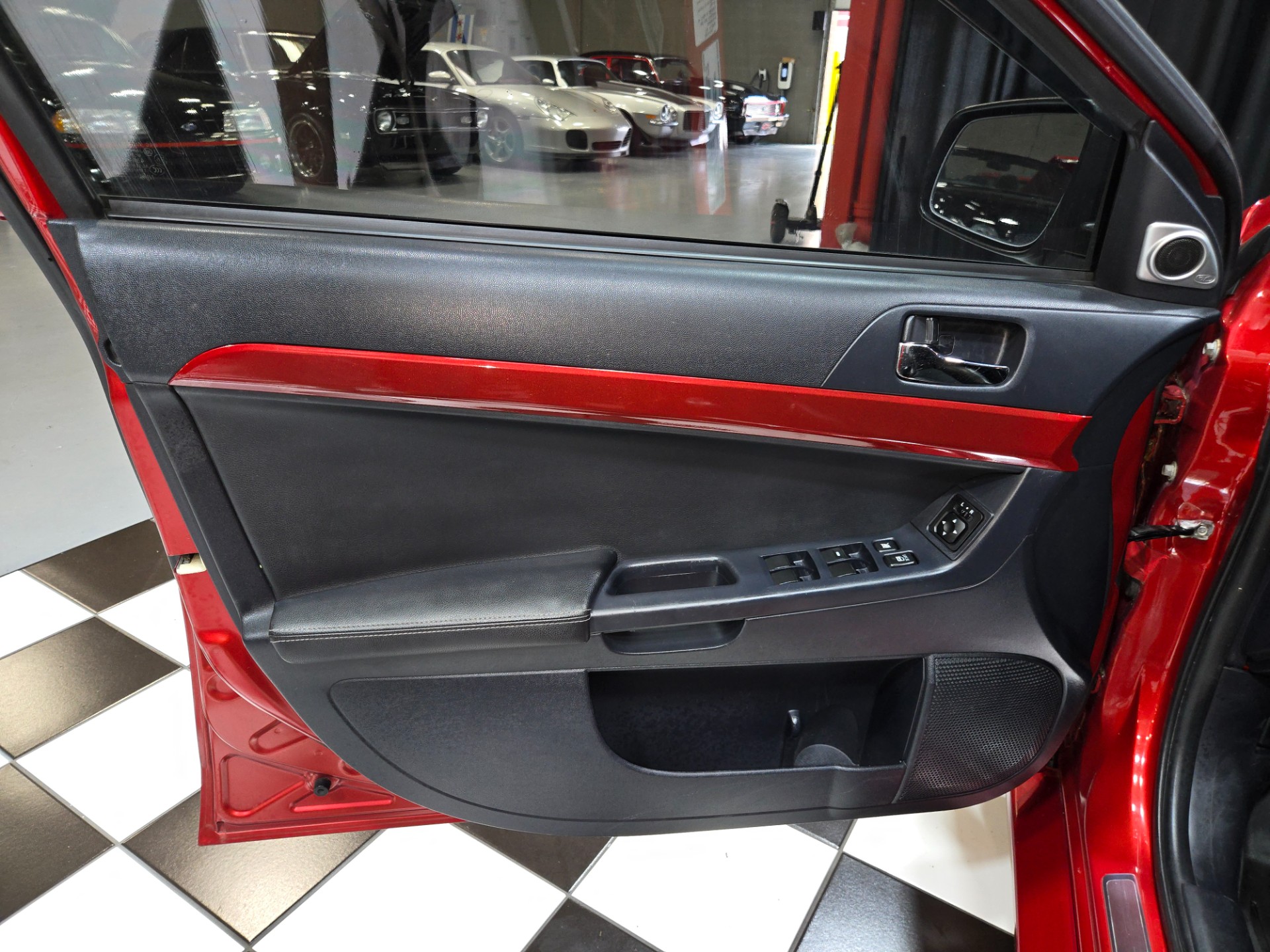 2008 Mitsubishi Lancer Evolution 104
