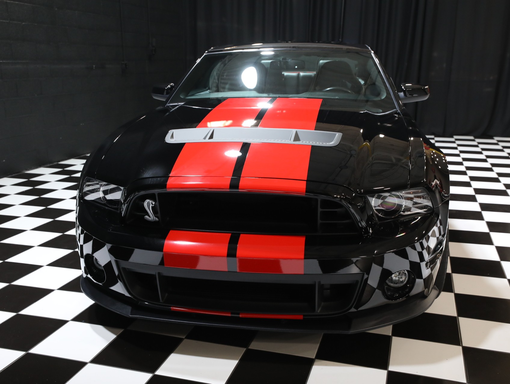 2013 Ford Shelby GT500 11