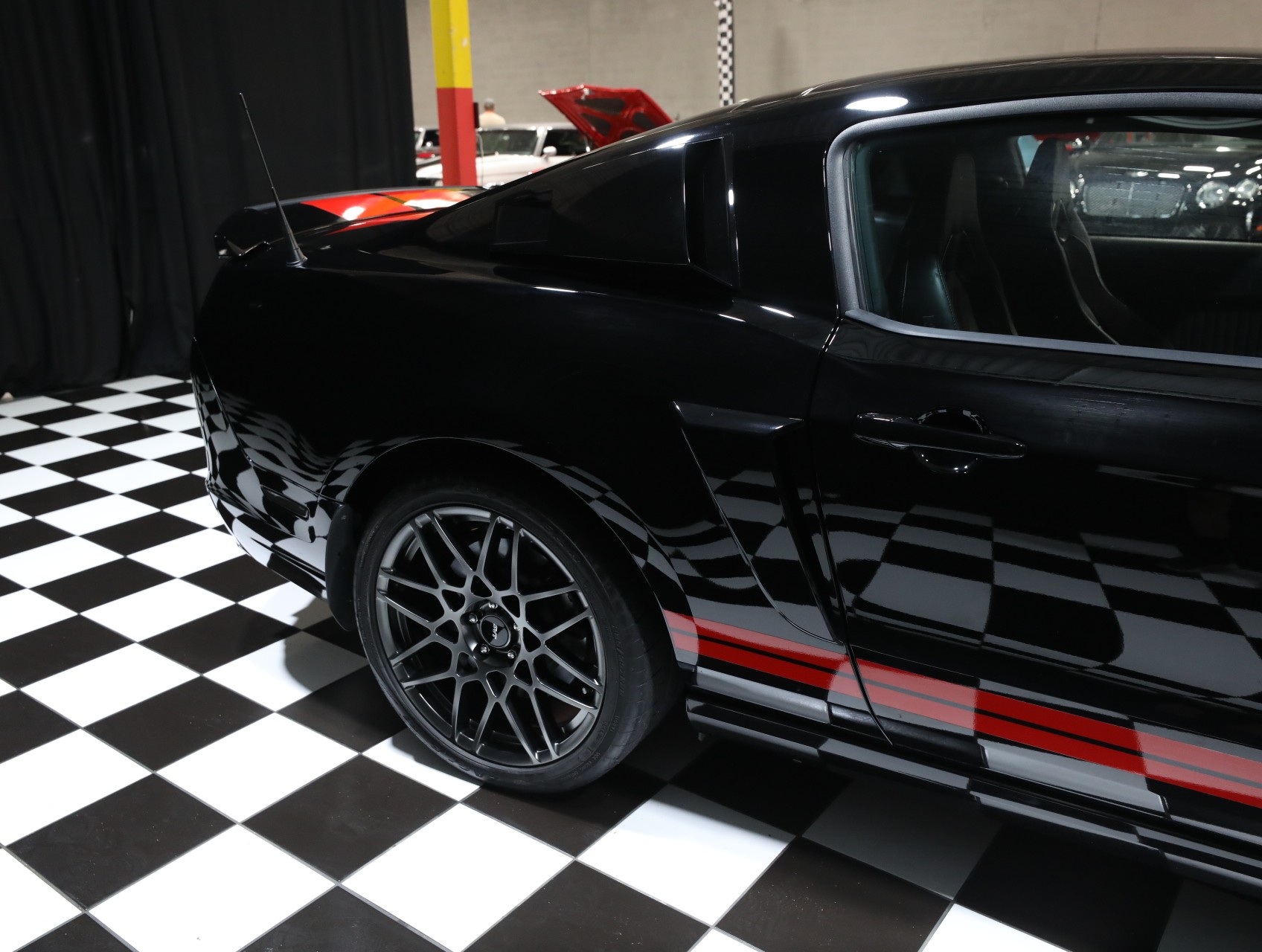 2013 Ford Shelby GT500 21