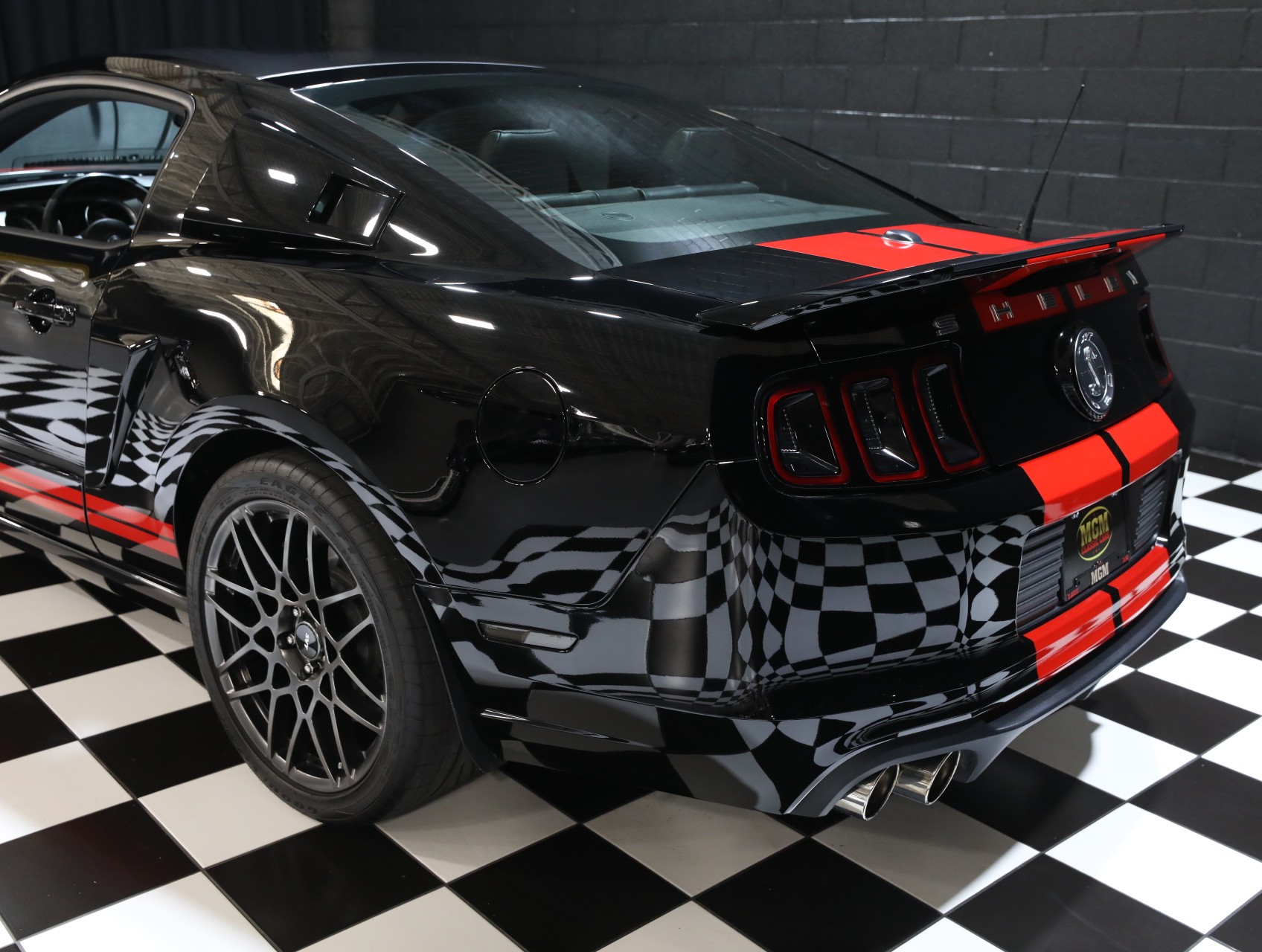 2013 Ford Shelby GT500 28