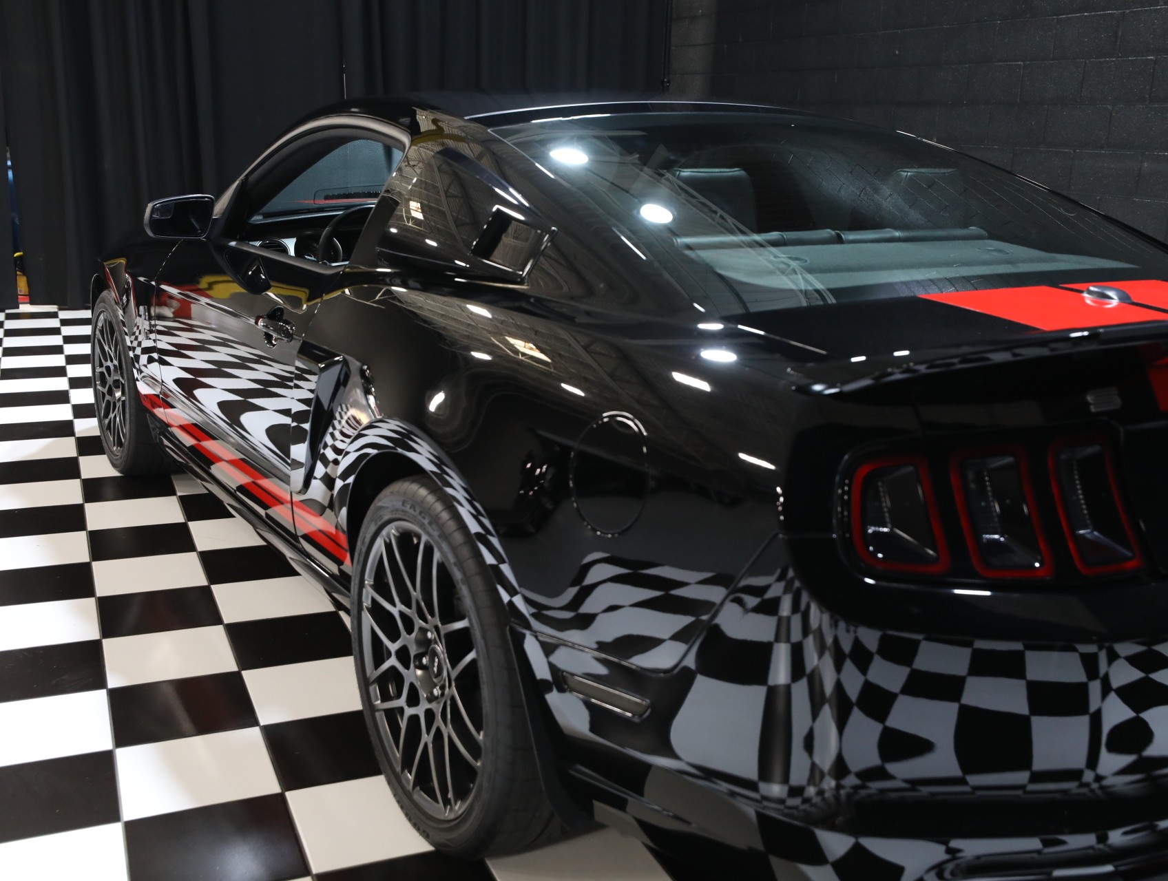 2013 Ford Shelby GT500 30