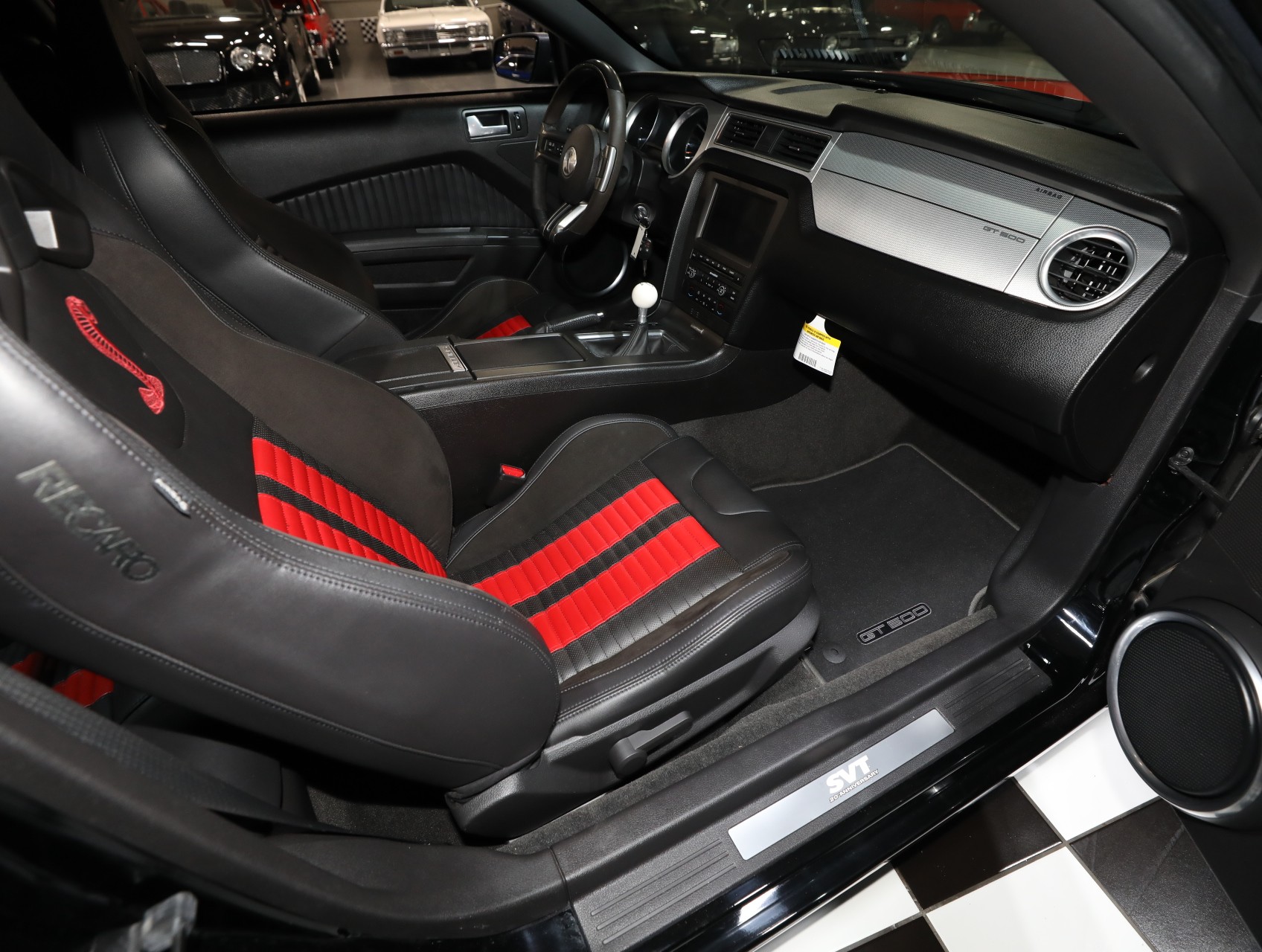 2013 Ford Shelby GT500 43