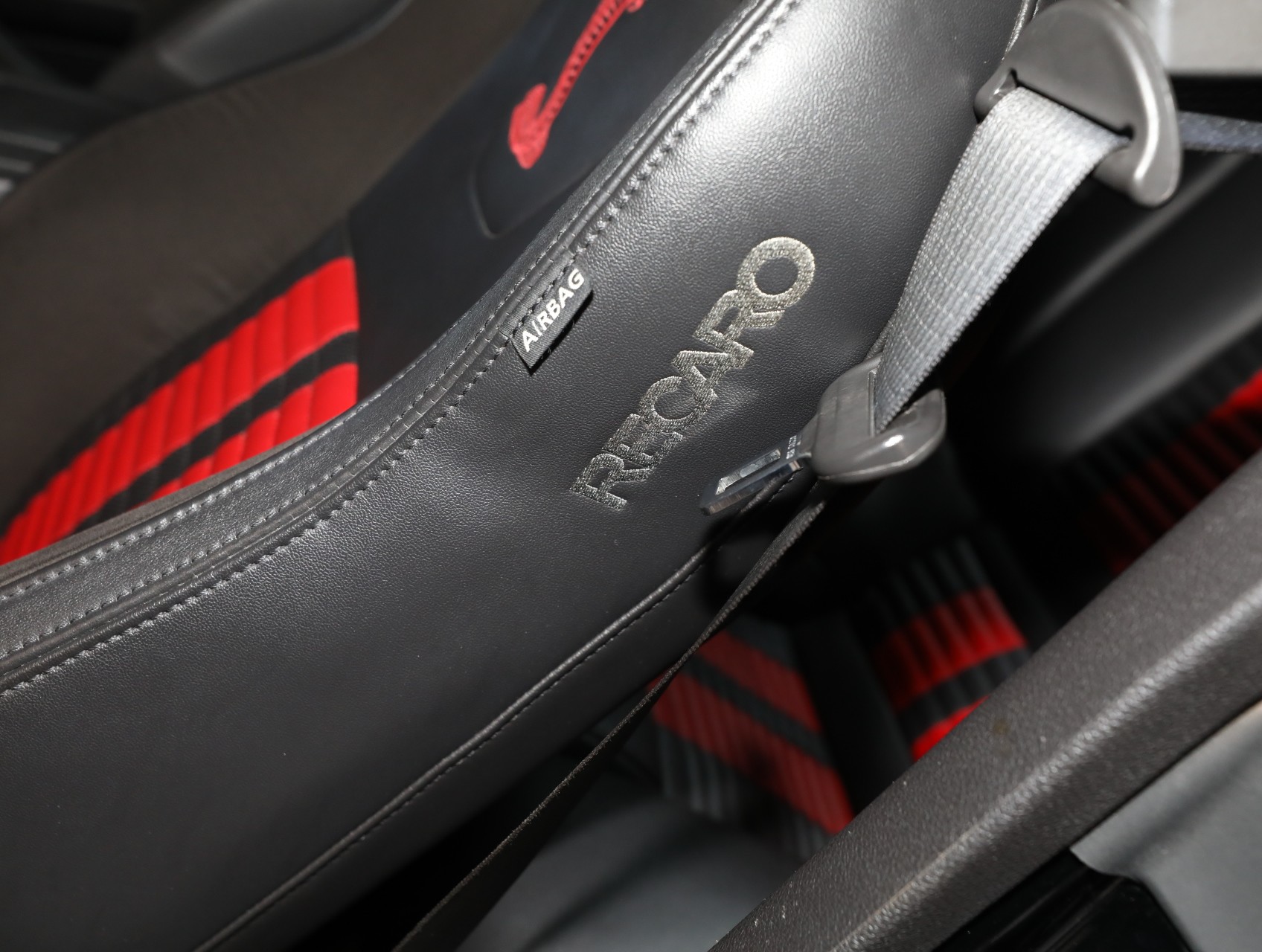 2013 Ford Shelby GT500 53