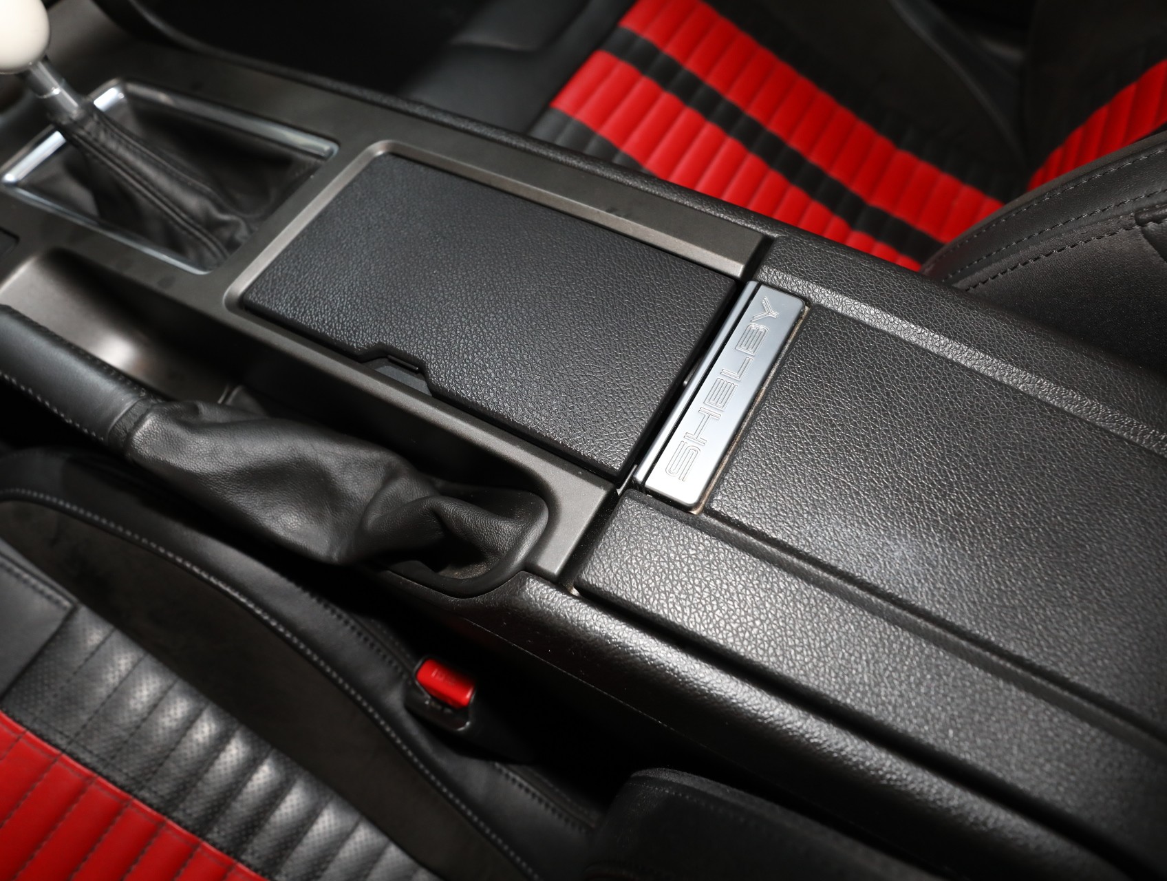 2013 Ford Shelby GT500 64