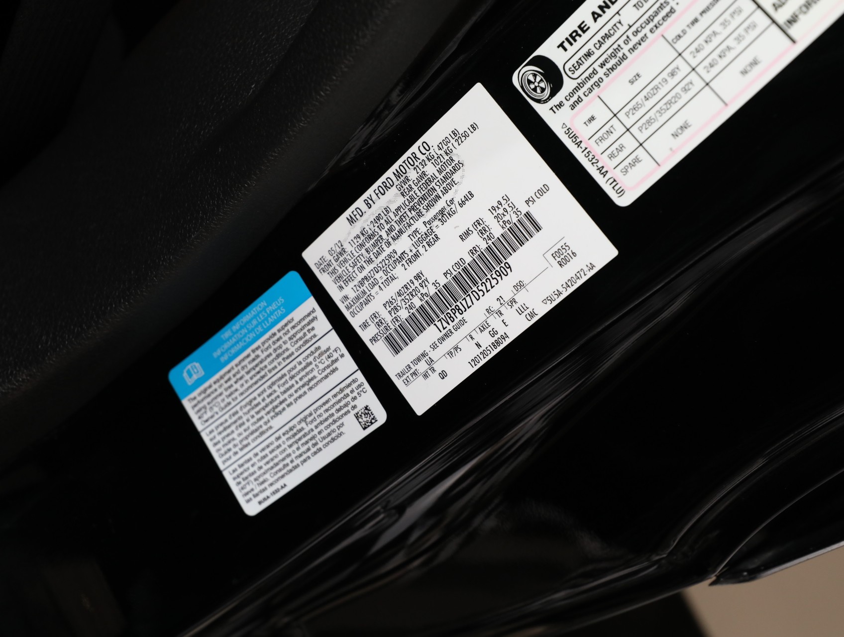 2013 Ford Shelby GT500 69