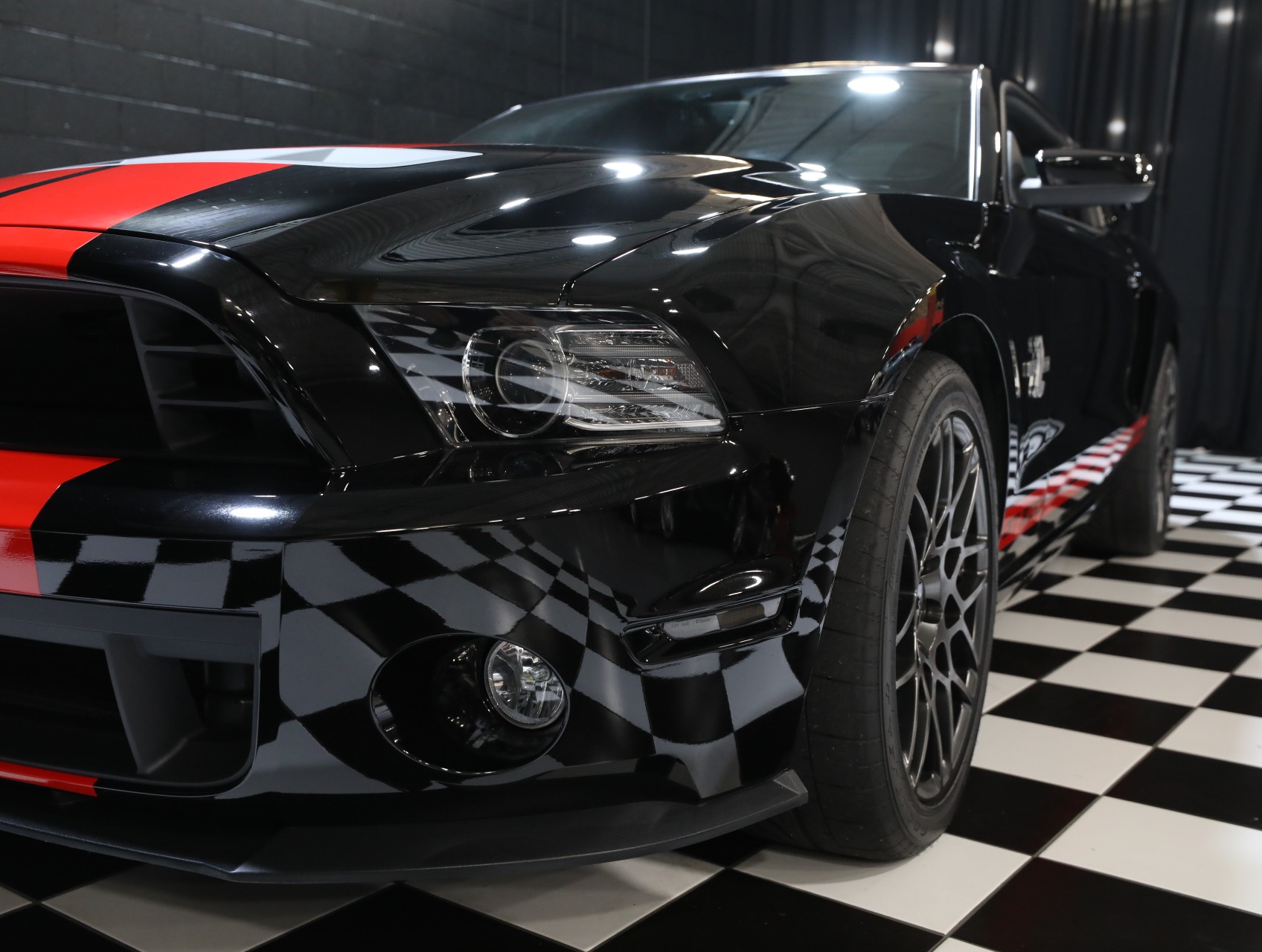 2013 Ford Shelby GT500 9