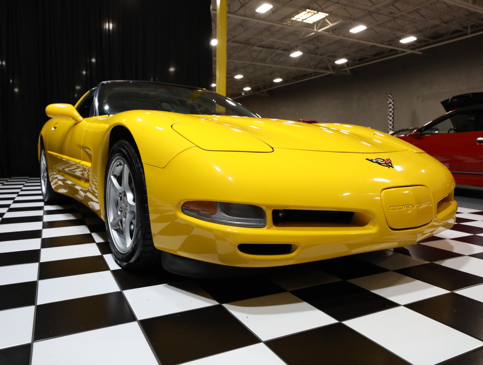 2000 Chevrolet Corvette 19