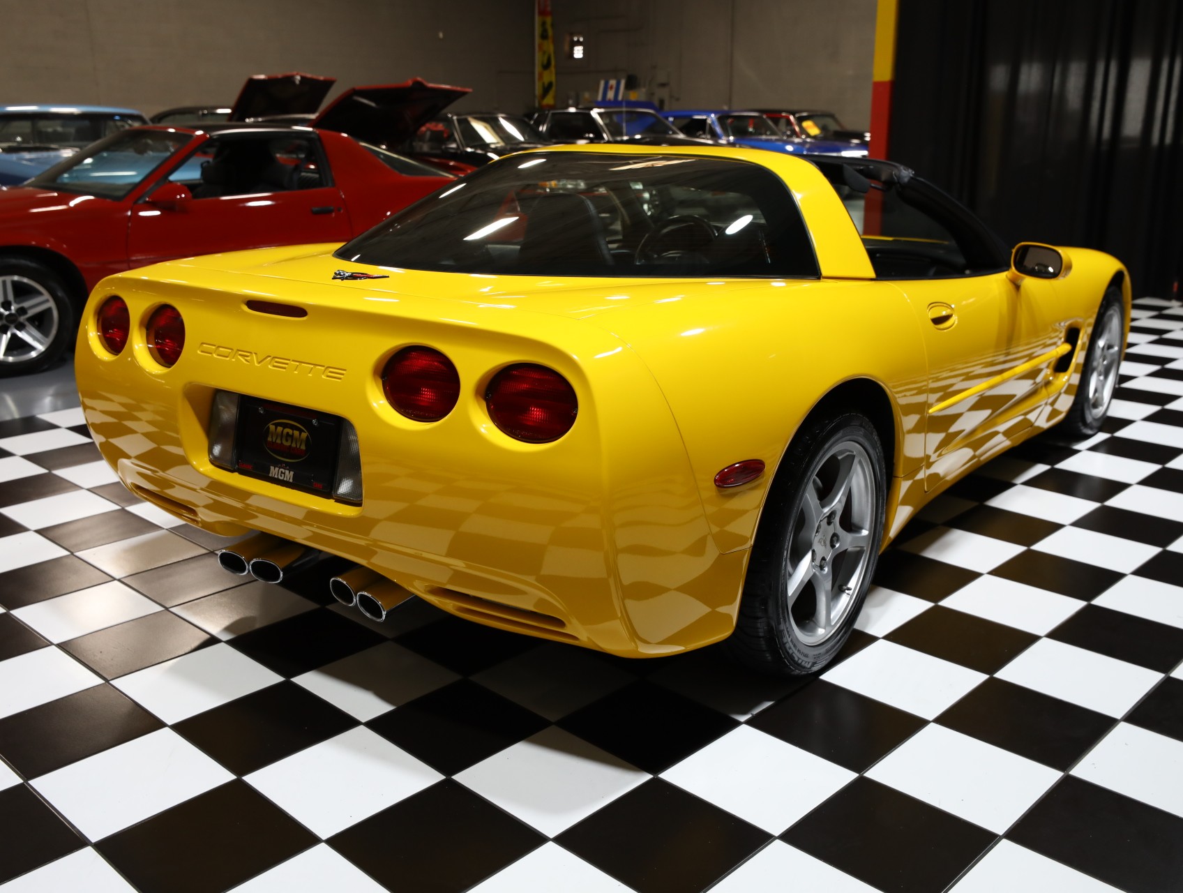2000 Chevrolet Corvette 24