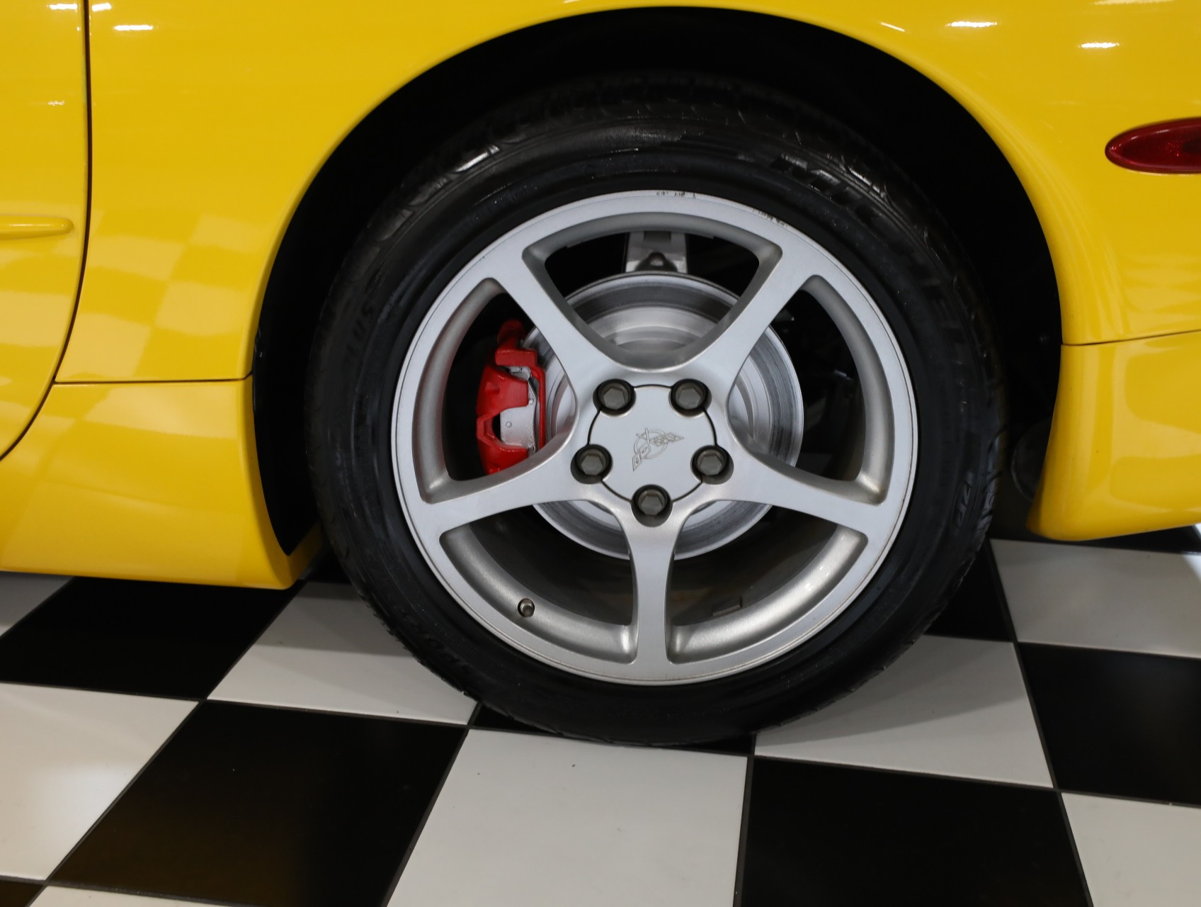 2000 Chevrolet Corvette 39