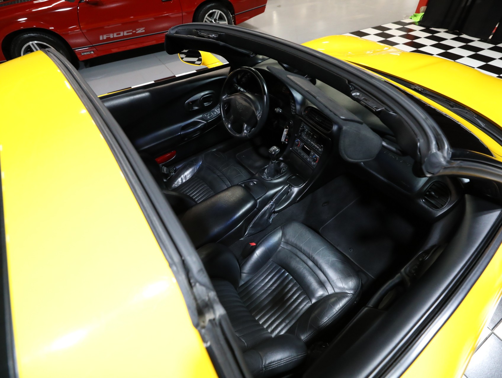 2000 Chevrolet Corvette 43