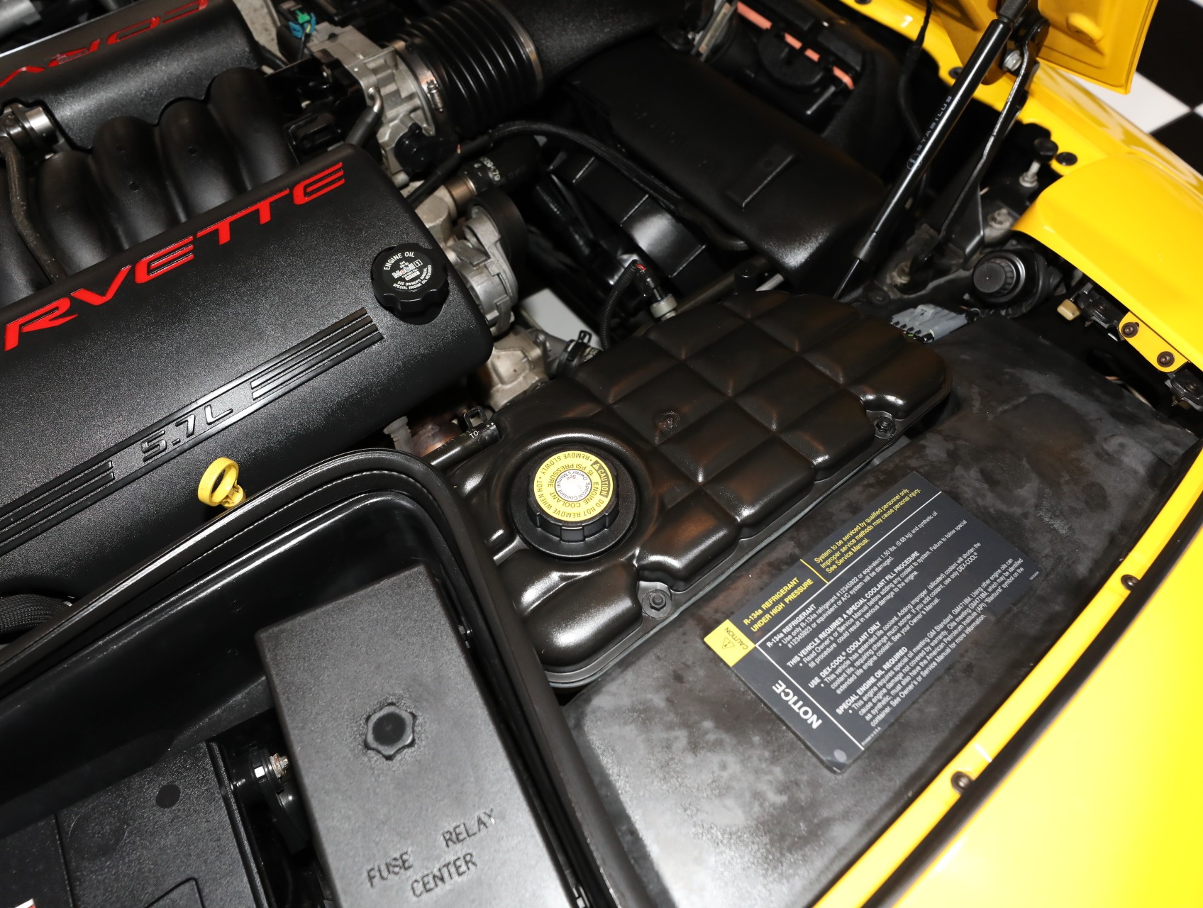 2000 Chevrolet Corvette 79
