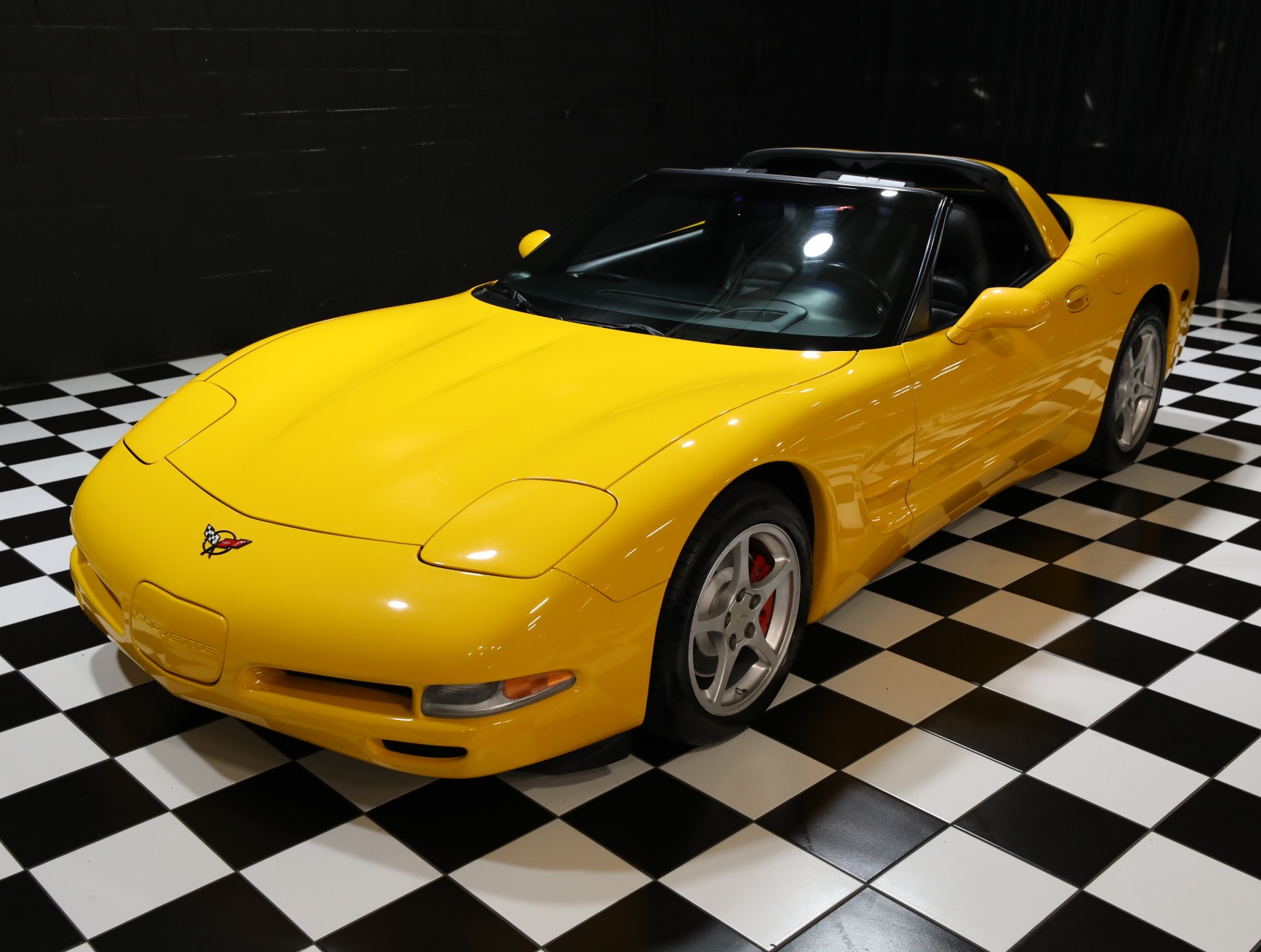 2000 Chevrolet Corvette 9