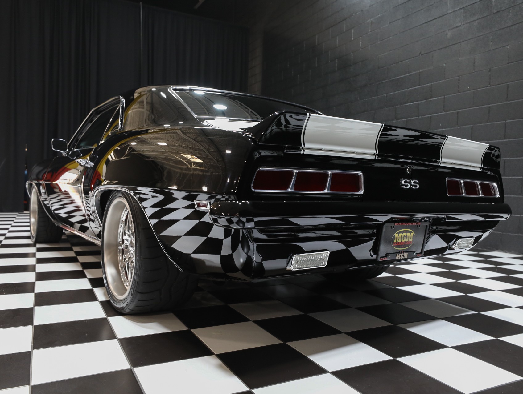 1969 Chevrolet Camaro 26