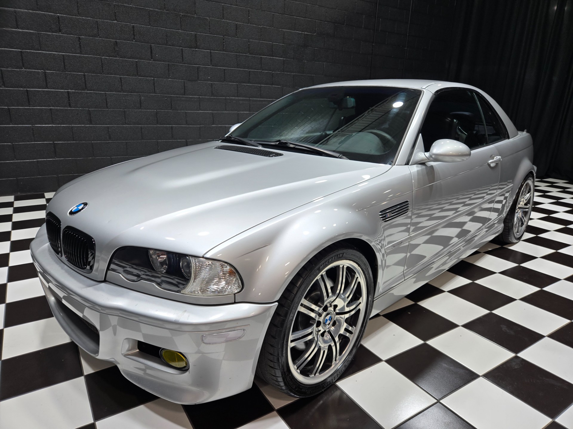 2002 BMW M3 12